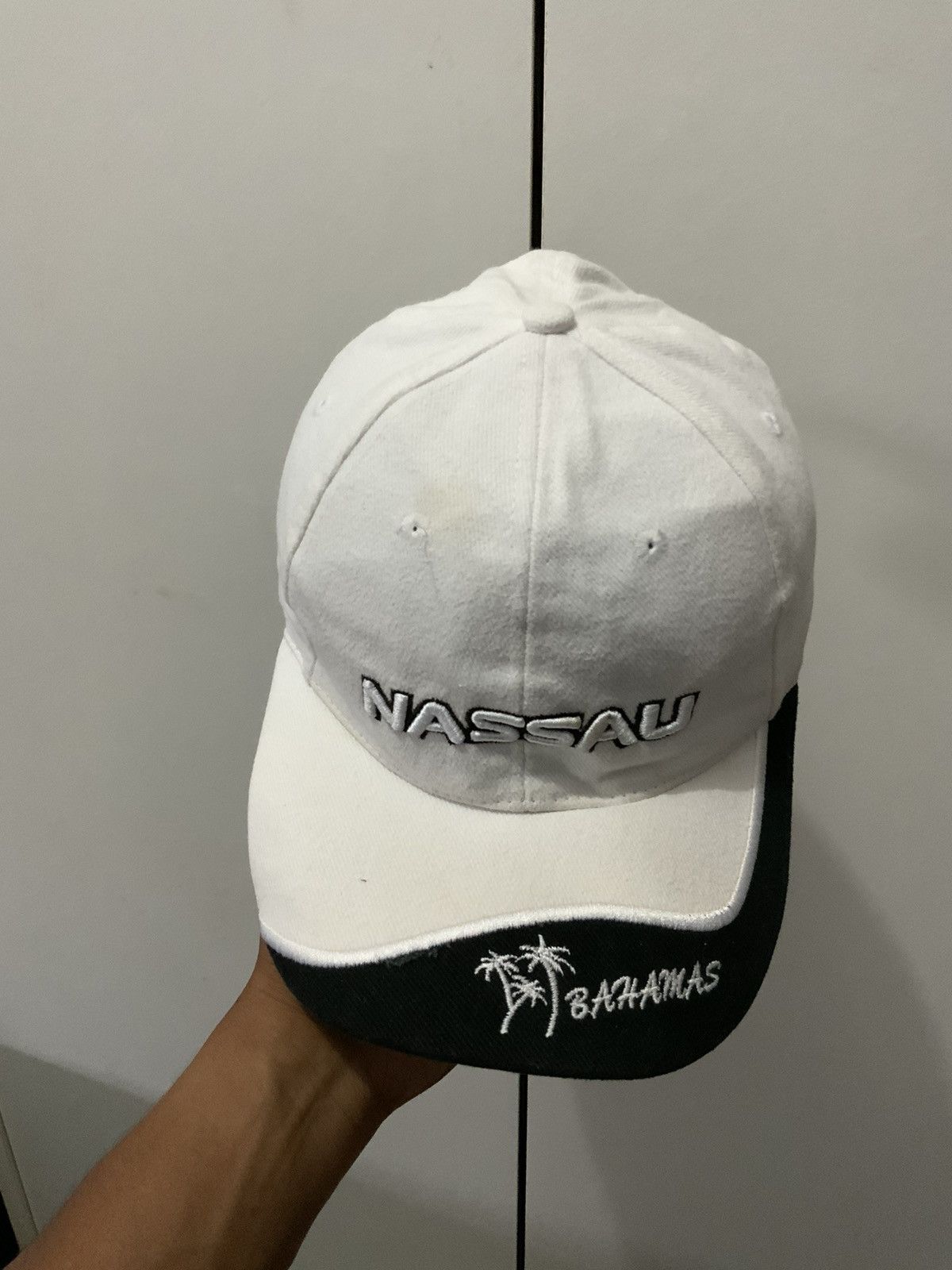 Hat Club Nassau Bahamas White Hat Size ONE SIZE - 6 Thumbnail