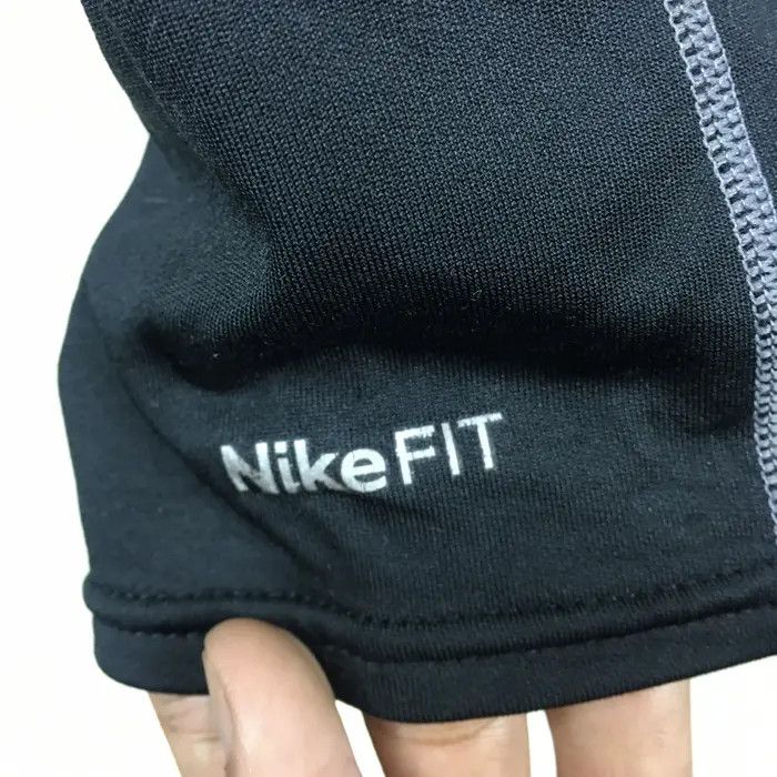 Nike Vintage NIKE TEAM PRO FIT Thermal Fabric Swoosh Logo Sweater Size US L / EU 52-54 / 3 - 6 Thumbnail