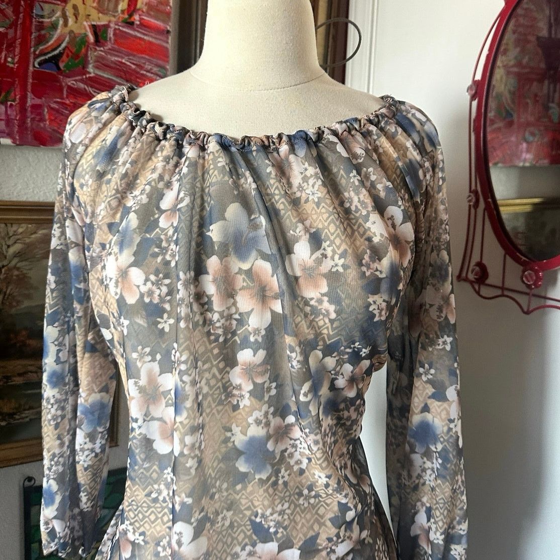 Other no brand mesh floral beige blue long sleeve blouse Size M / US 6-8 / IT 42-44 - 2 Thumbnail