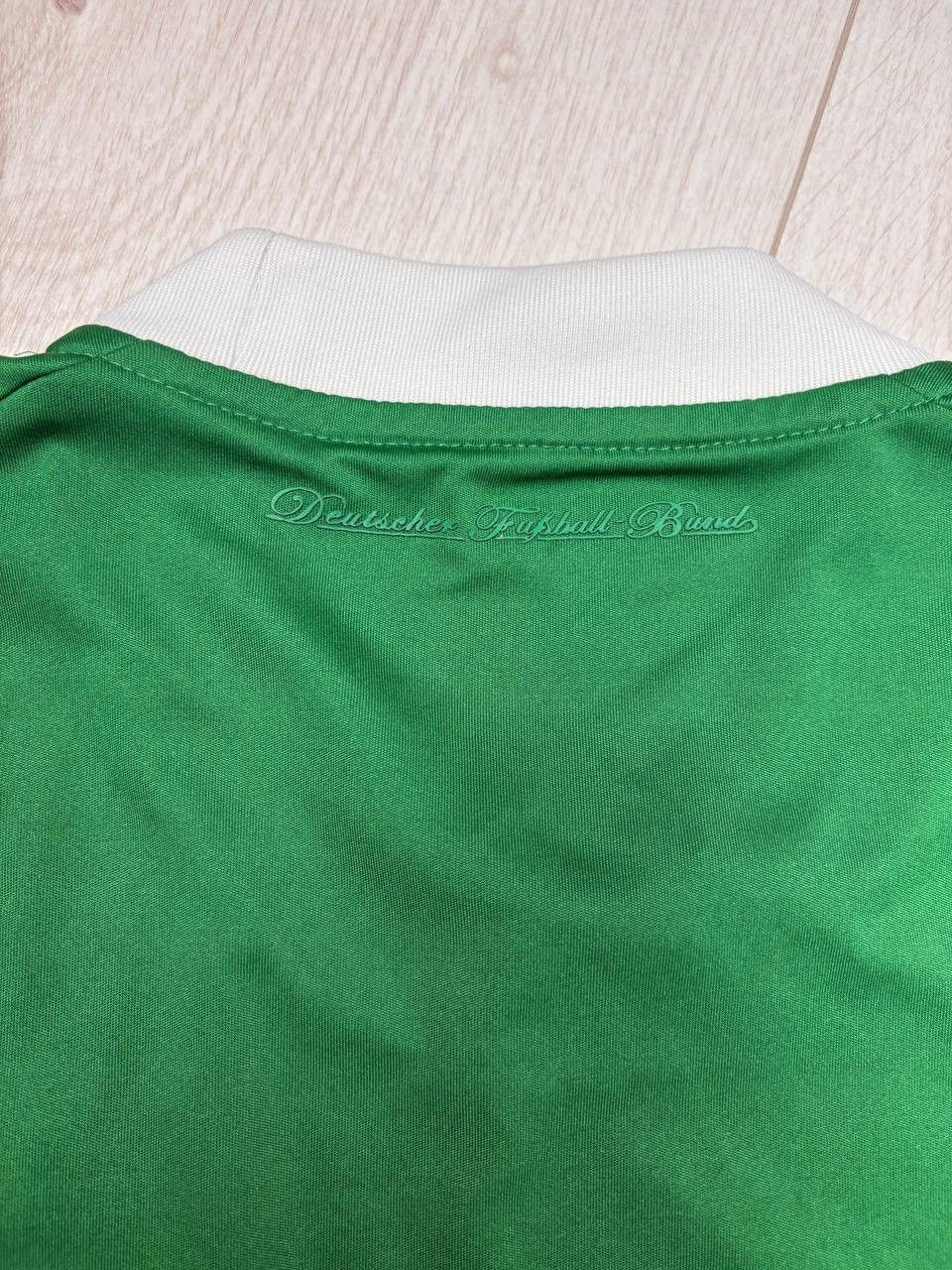 Adidas ADIDAS DEUTSCHLAND GERMANY SIZE S 2012 jersey SHIRT SOCCER Size US S / EU 44-46 / 1 - 9 Thumbnail
