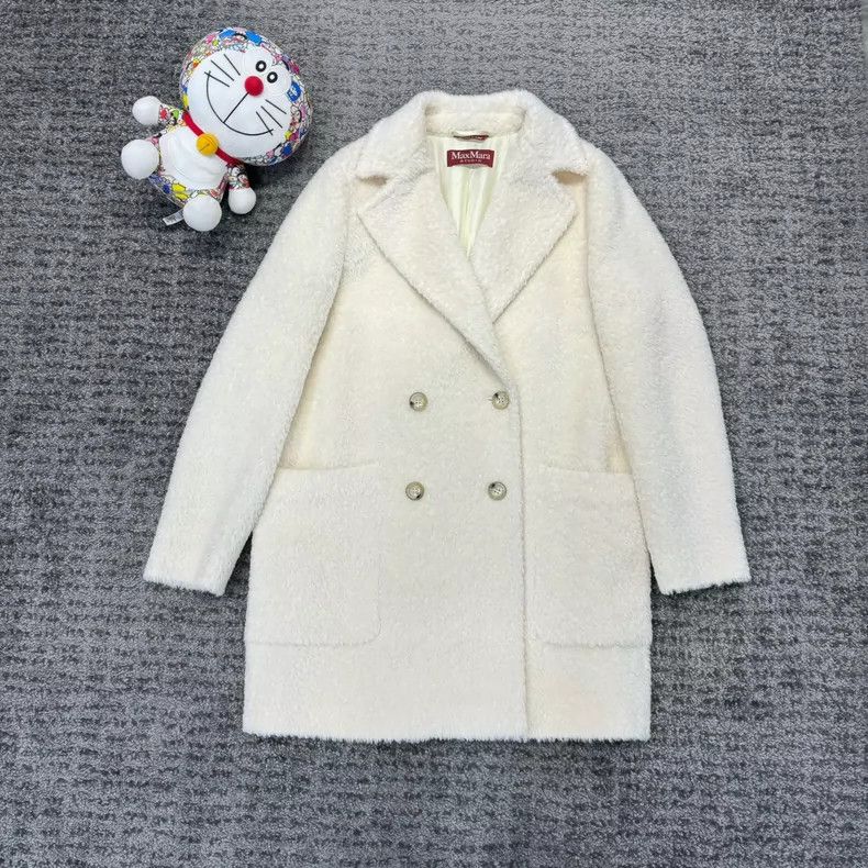 Max Mara Max Mara Studio Pure White Alpaca Size M / US 6-8 / IT 42-44 - 1 Thumbnail