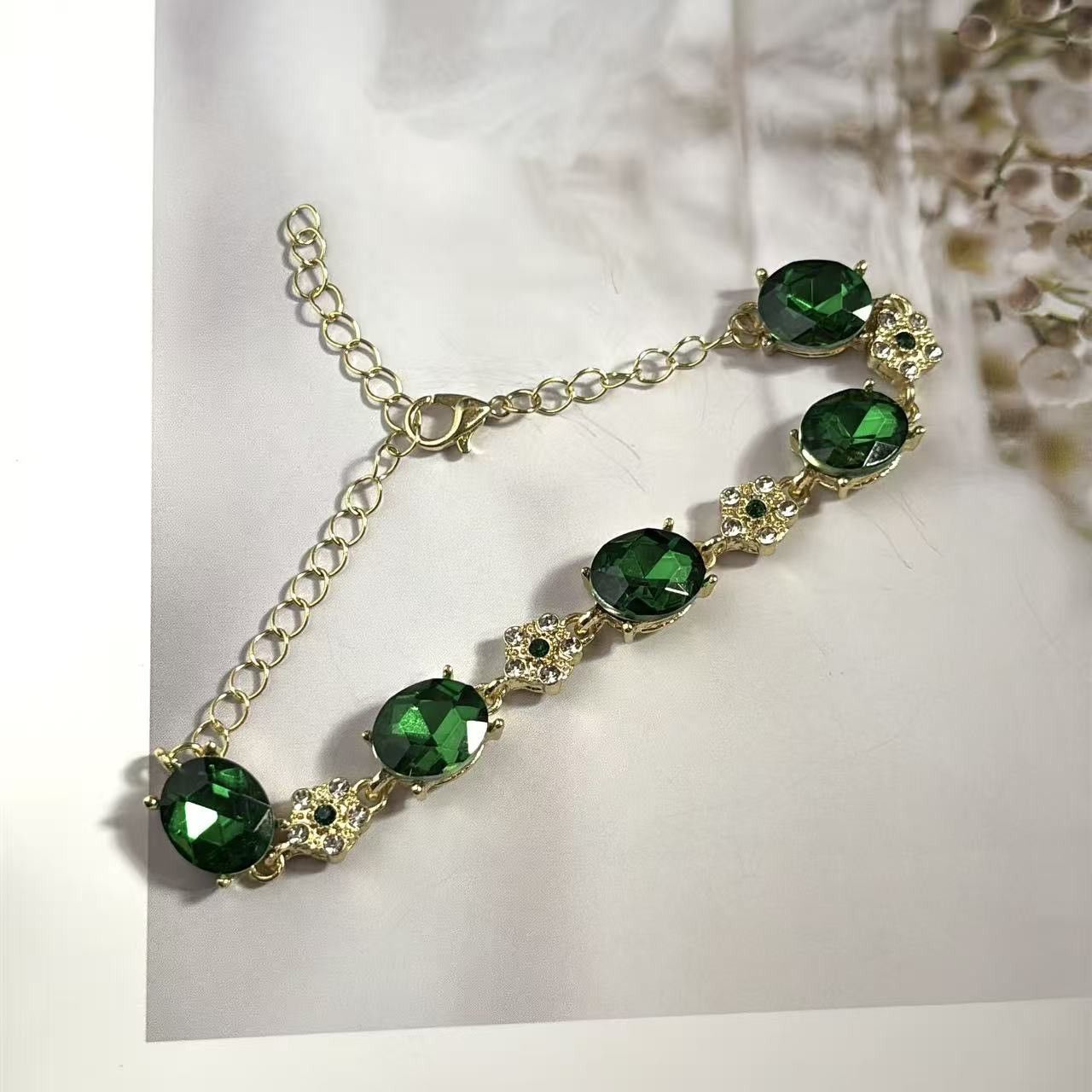 Other Adjustable Green Crystal Charm Bracelet for Women Size ONE SIZE - 2 Thumbnail