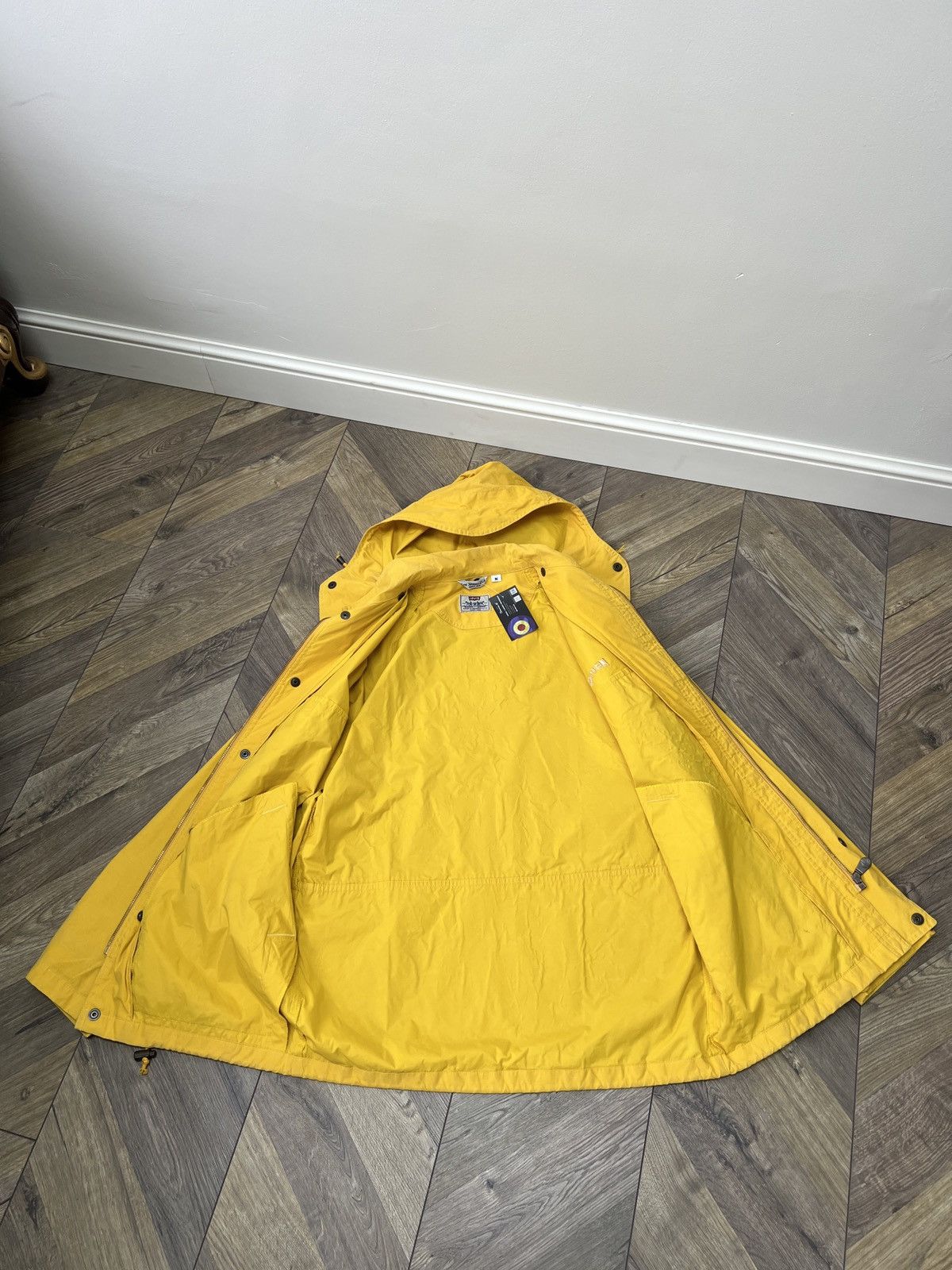 Levi's × Vintage Vintage Levi’s 90s style Yellow Jacket Size US M / EU 48-50 / 2 - 14 Thumbnail