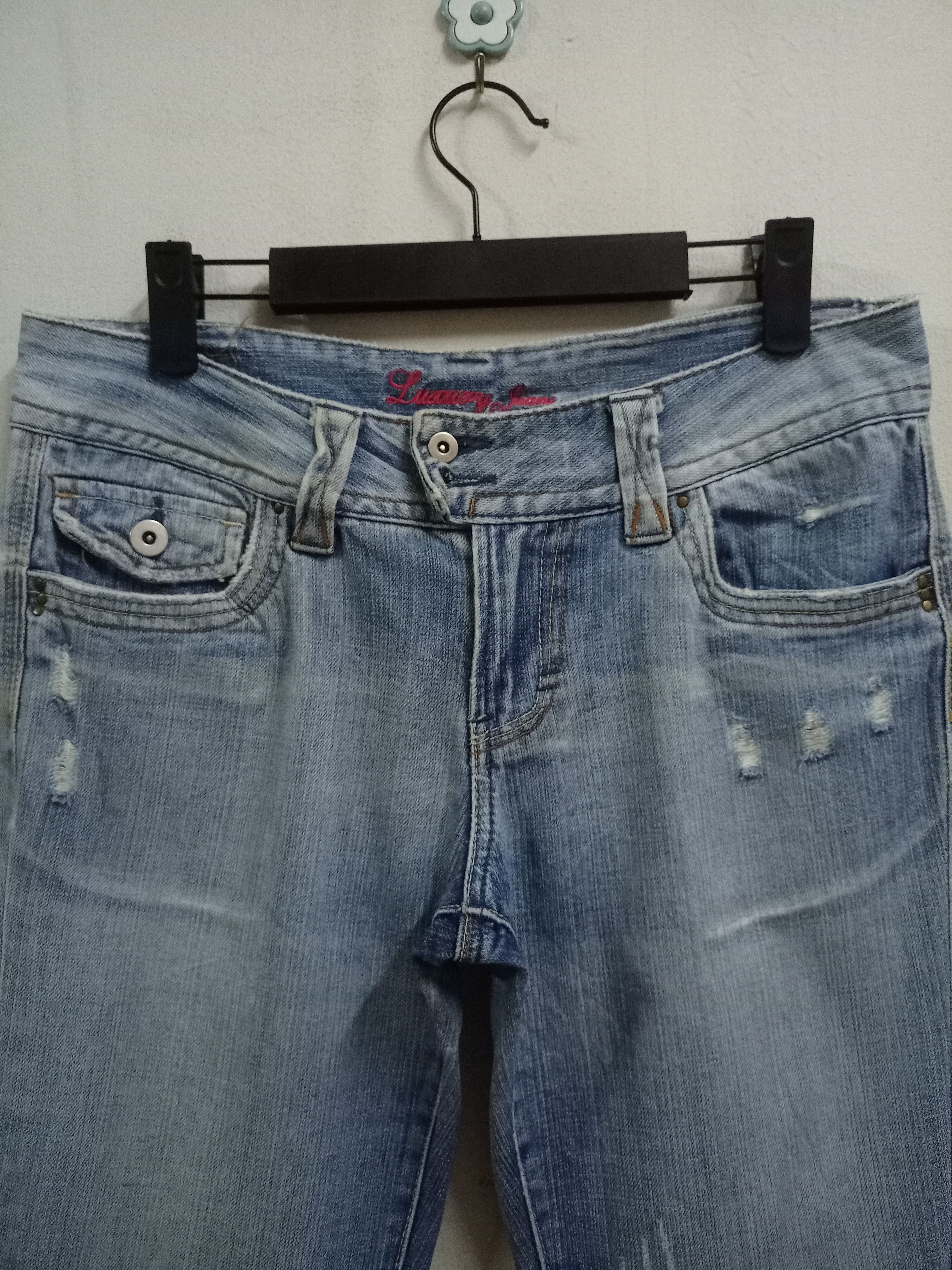 Japanese Brand Vintage Japanese Brand Blue Wash Distressed Flare Jeans Size 32" / US 10 / IT 46 - 4 Thumbnail