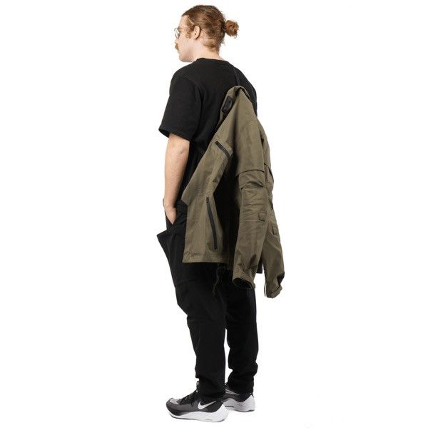 Acronym Acronym FW-2021 J1B-GT RAF Green Size US M / EU 48-50 / 2 - 6 Thumbnail