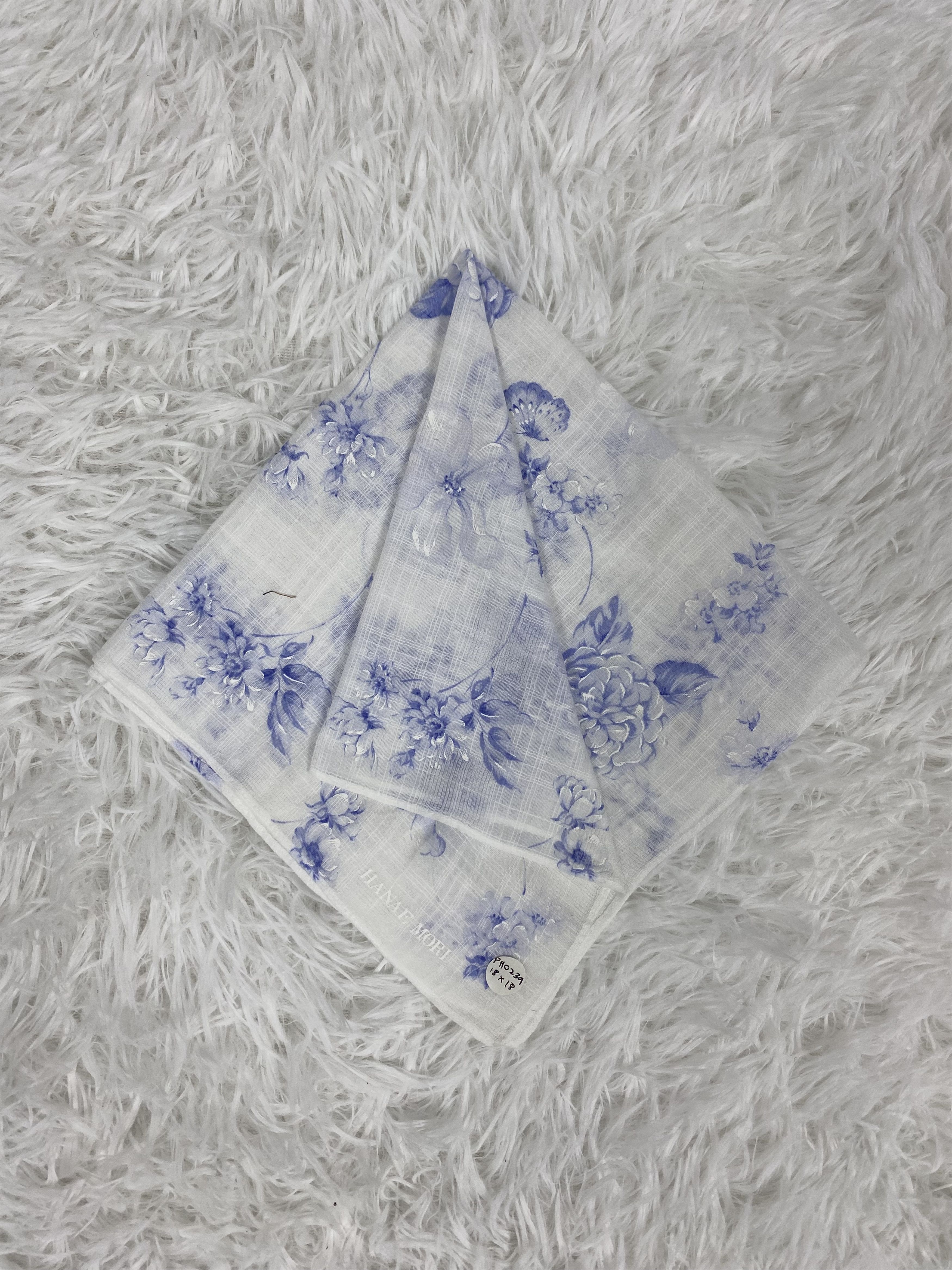 Hanae Mori × Vintage Vintage Hanae Mori Handkerchief Neckerchief PH0239 Size ONE SIZE - 1 Thumbnail