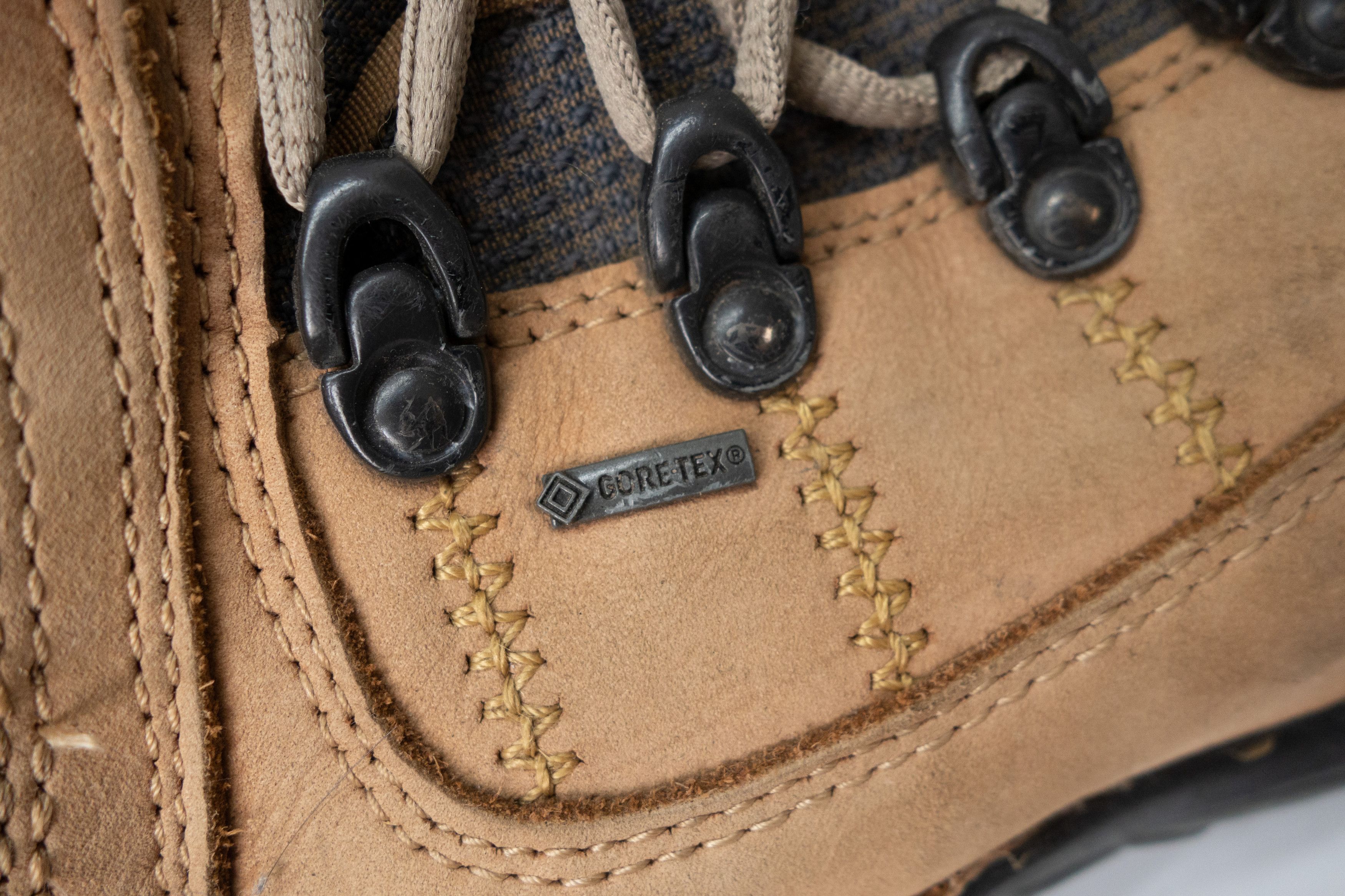 Danner GTX 453 Gore-Tex Hiking Mountain Boots Size US 7 / EU 40 - 7 Thumbnail