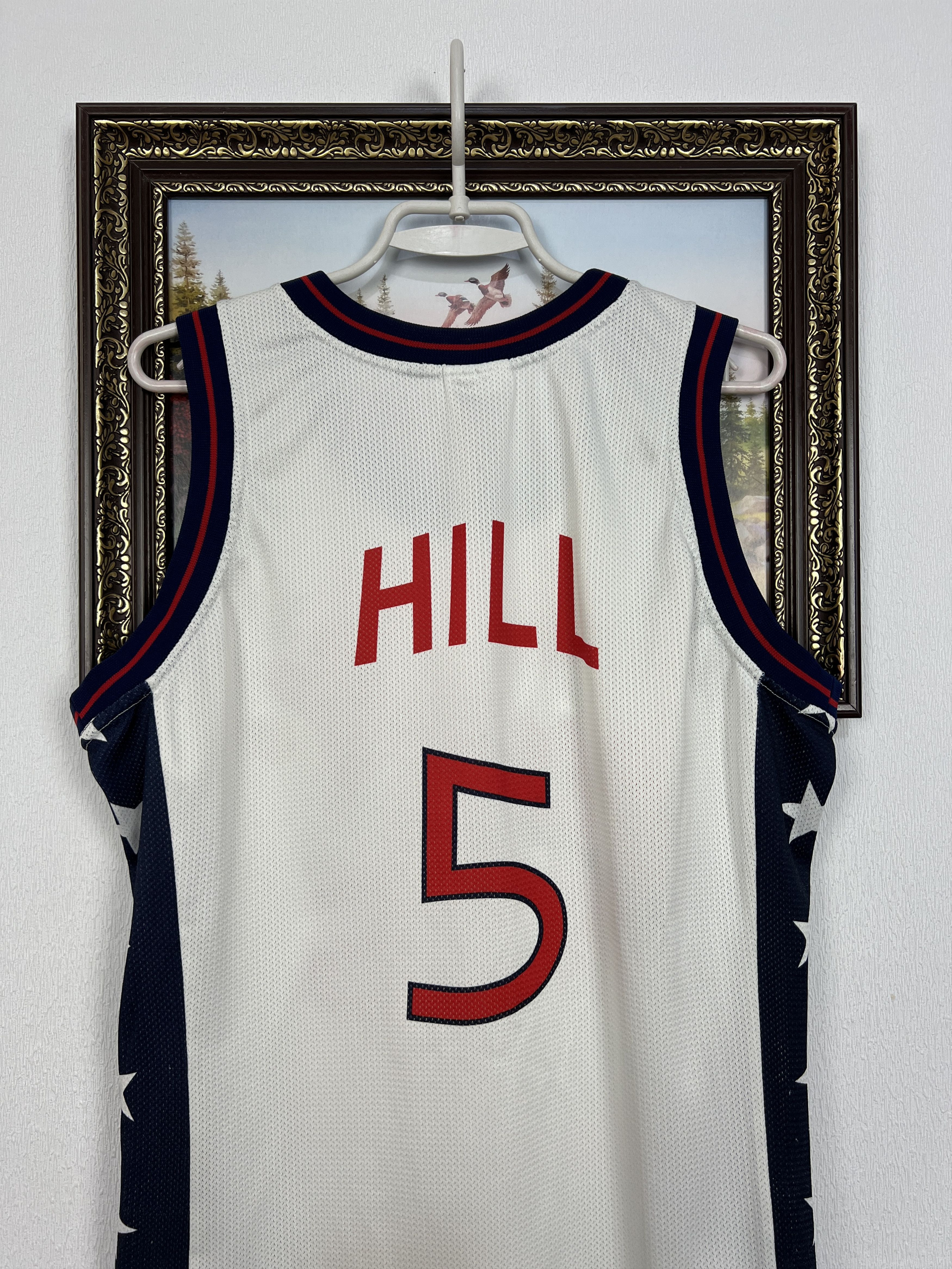 Champion Vintage 90's Champion USA Team #5 Hill White NBA Jersey Size US S / EU 44-46 / 1 - 13 Thumbnail