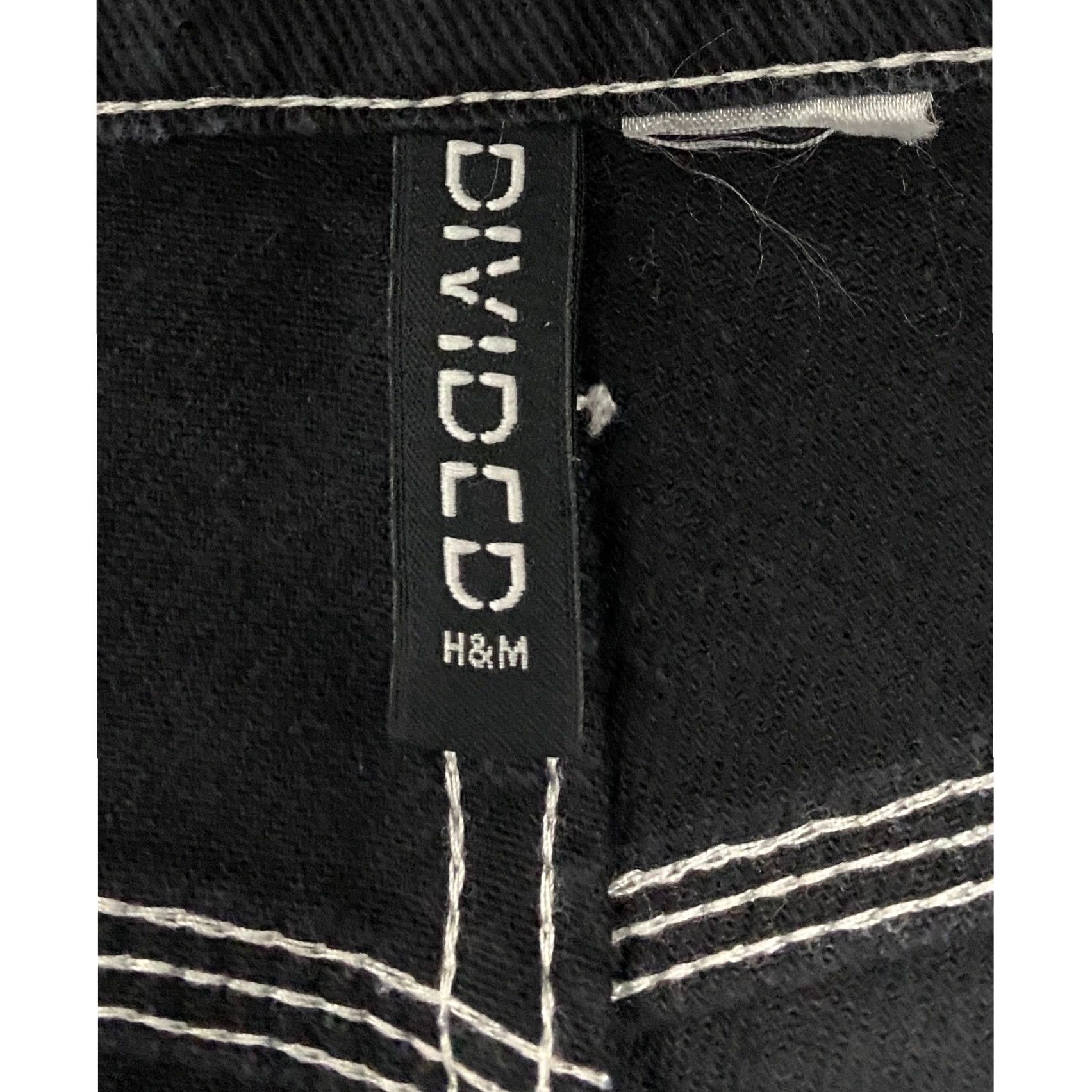 H&M H&M Divided Women's Black Wide Leg Cargo Jeans Contrast Stitch Size 34 Size 24" / US 00 / IT 34 - 4 Thumbnail