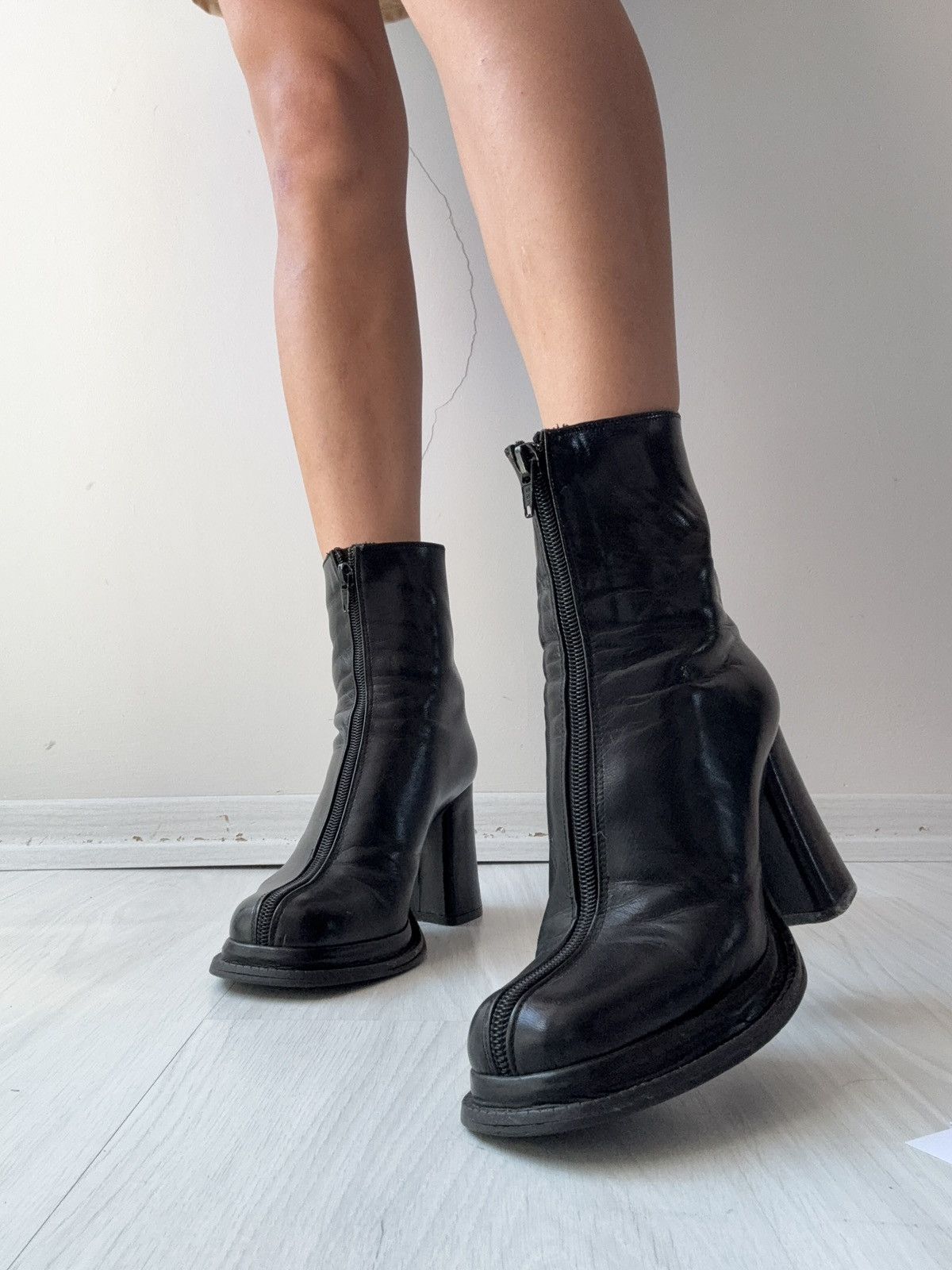 Vintage İtalian leather boots Size US 6 / IT 36 - 1 Thumbnail
