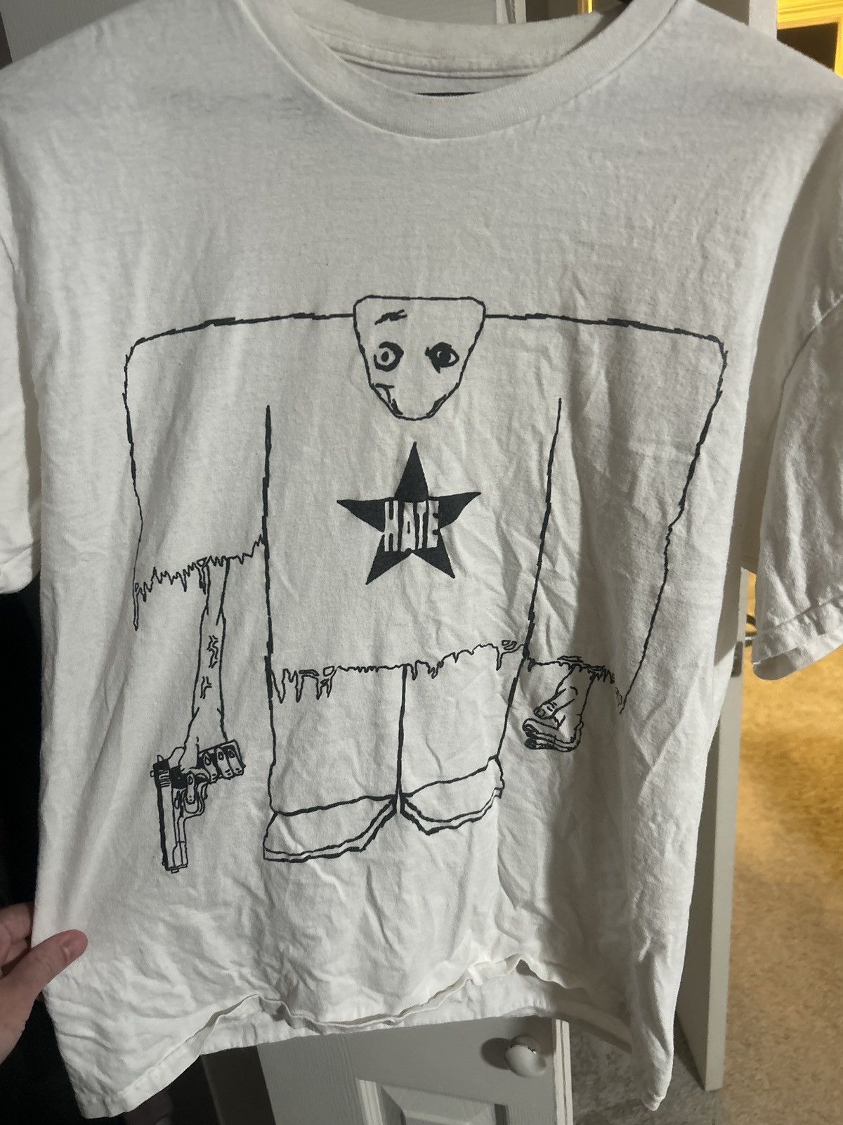 Actual Hate × Ken Carson Actual hate guy holding a gun tee Size US L / EU 52-54 / 3 - 1 Thumbnail