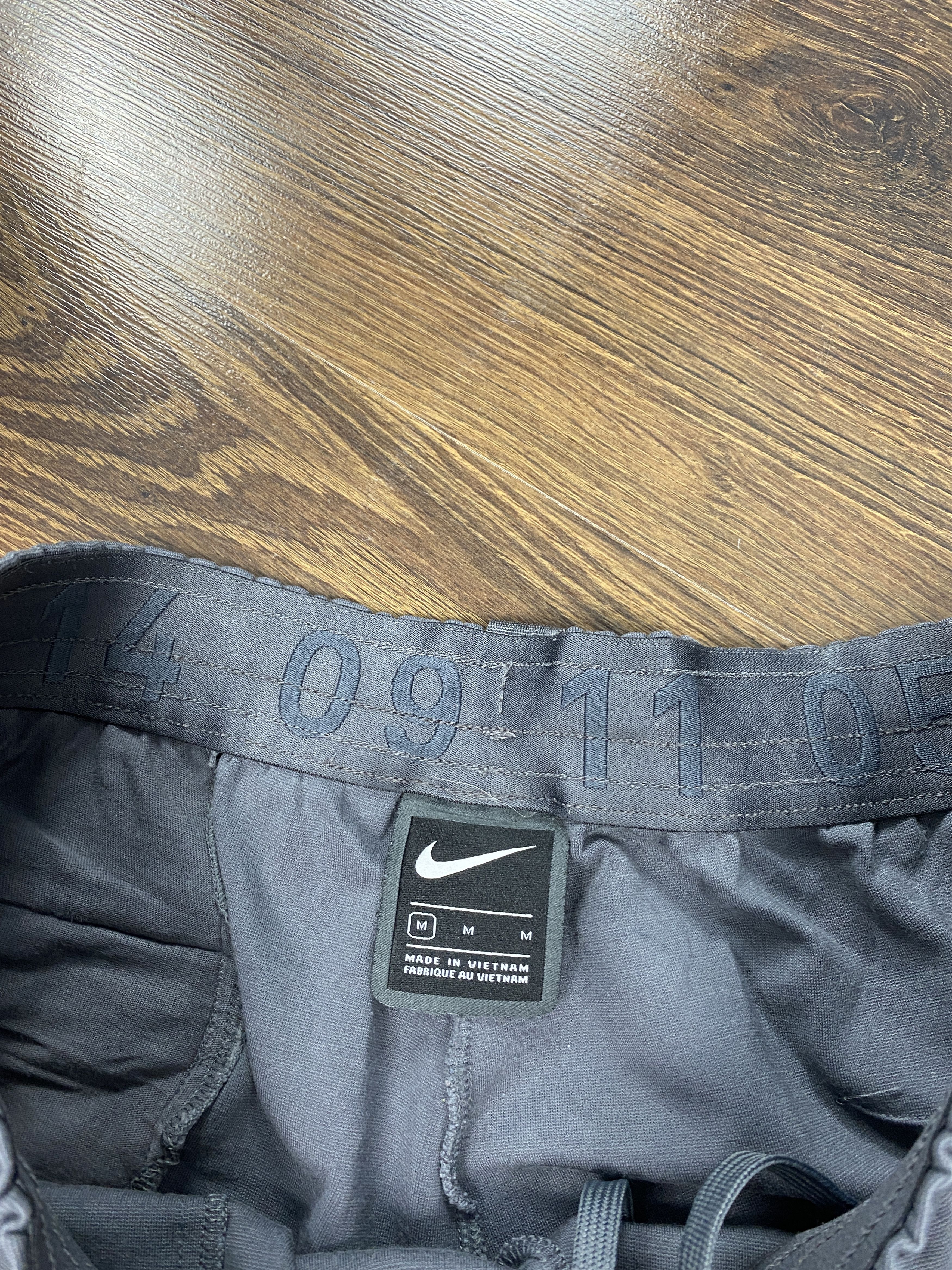 Nike Nike vintage sweatpants track pants y2k tech Size US 32 / EU 48 - 5 Thumbnail
