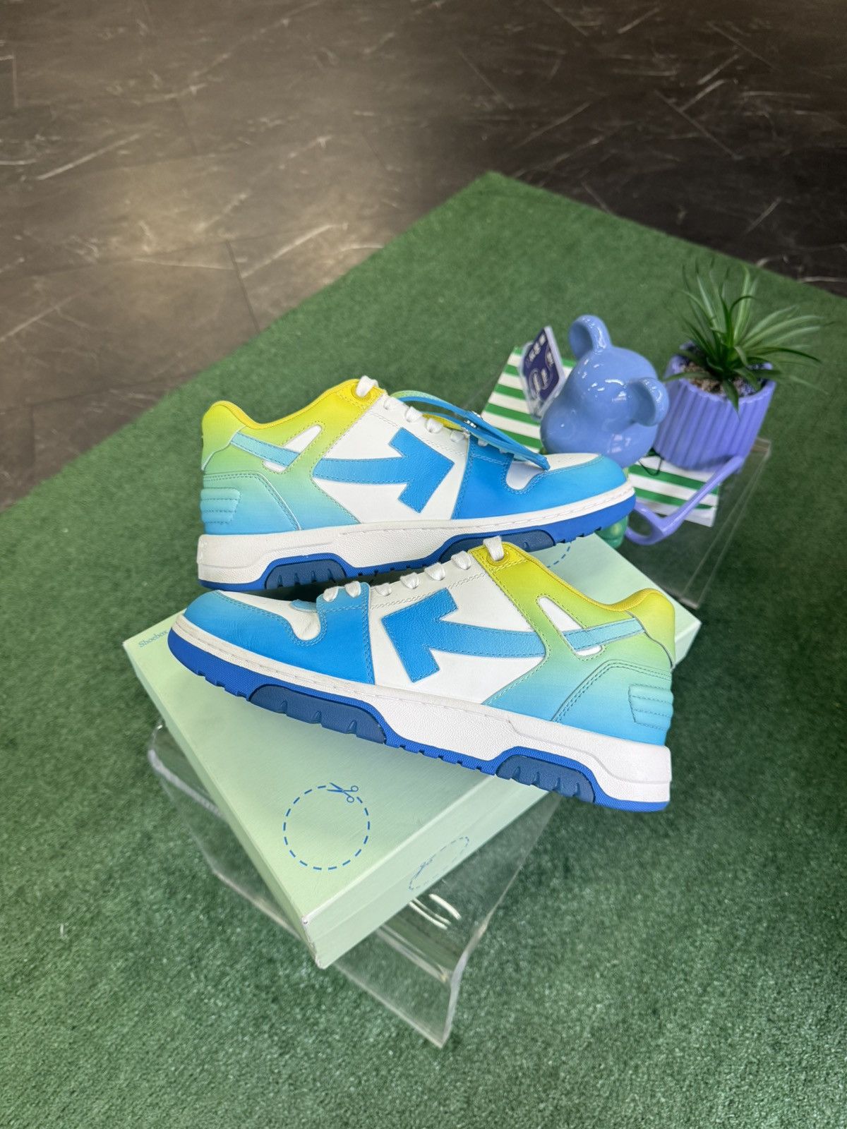 Off-White Off-White Out Of Office Sneaker Size US 9 / EU 42 - 2 Thumbnail