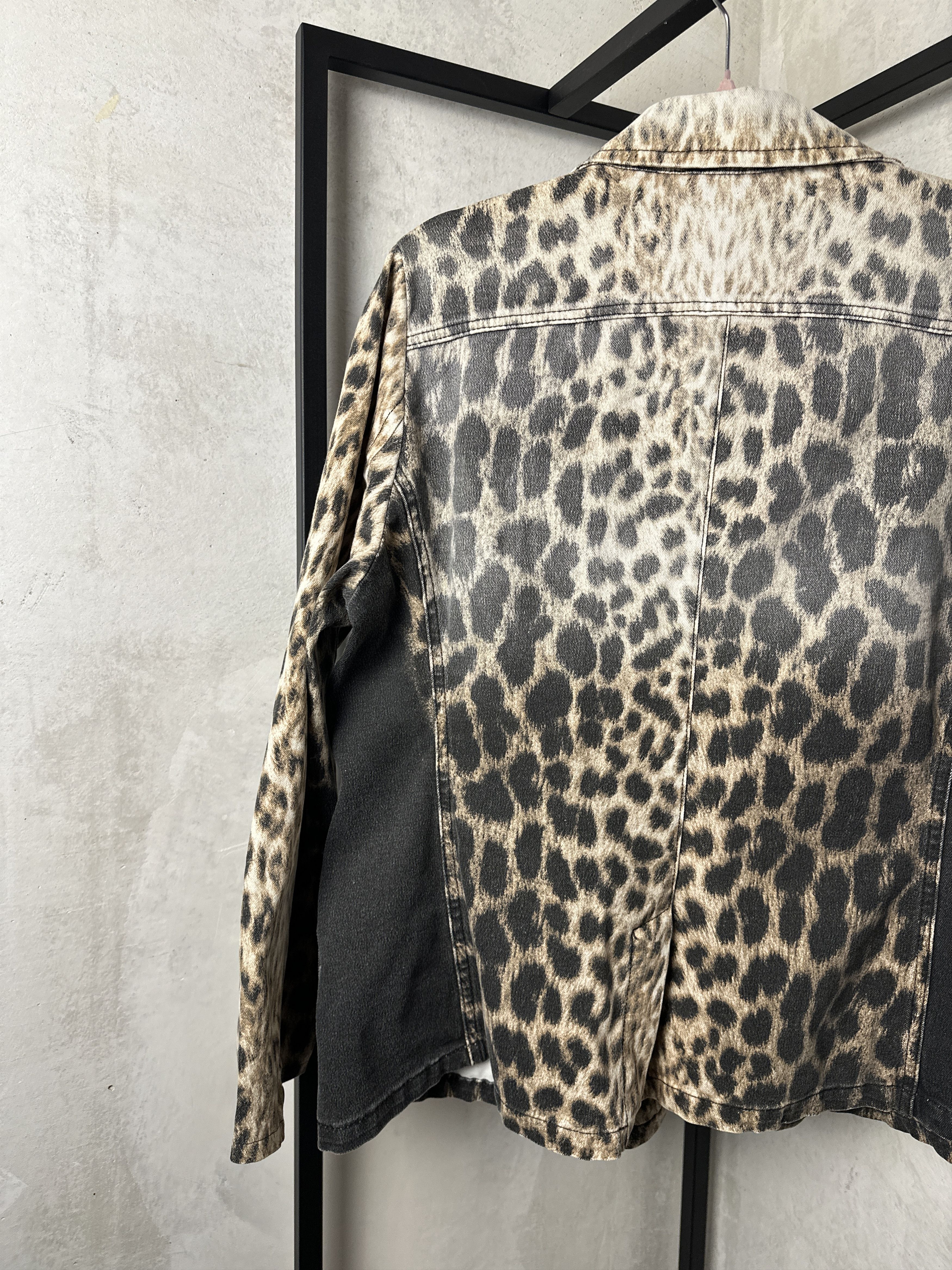 Just Cavalli Just Cavalli Designer Leopard Print Denim Jacket Size M / US 6-8 / IT 42-44 - 10 Thumbnail