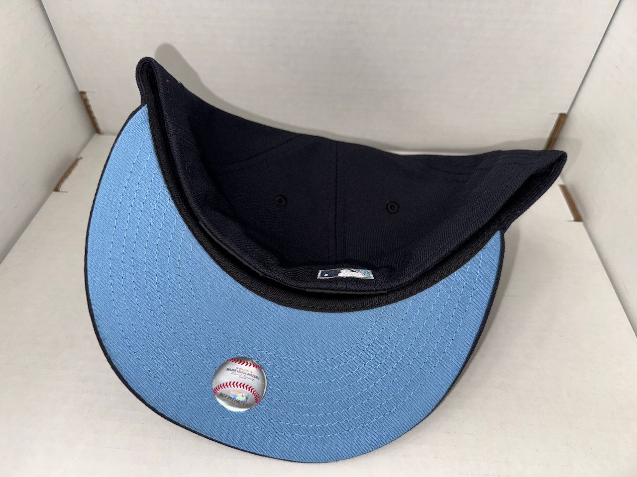New Era ATL Braves Fitted, Navy (Size 7 1/2) Size ONE SIZE - 4 Thumbnail