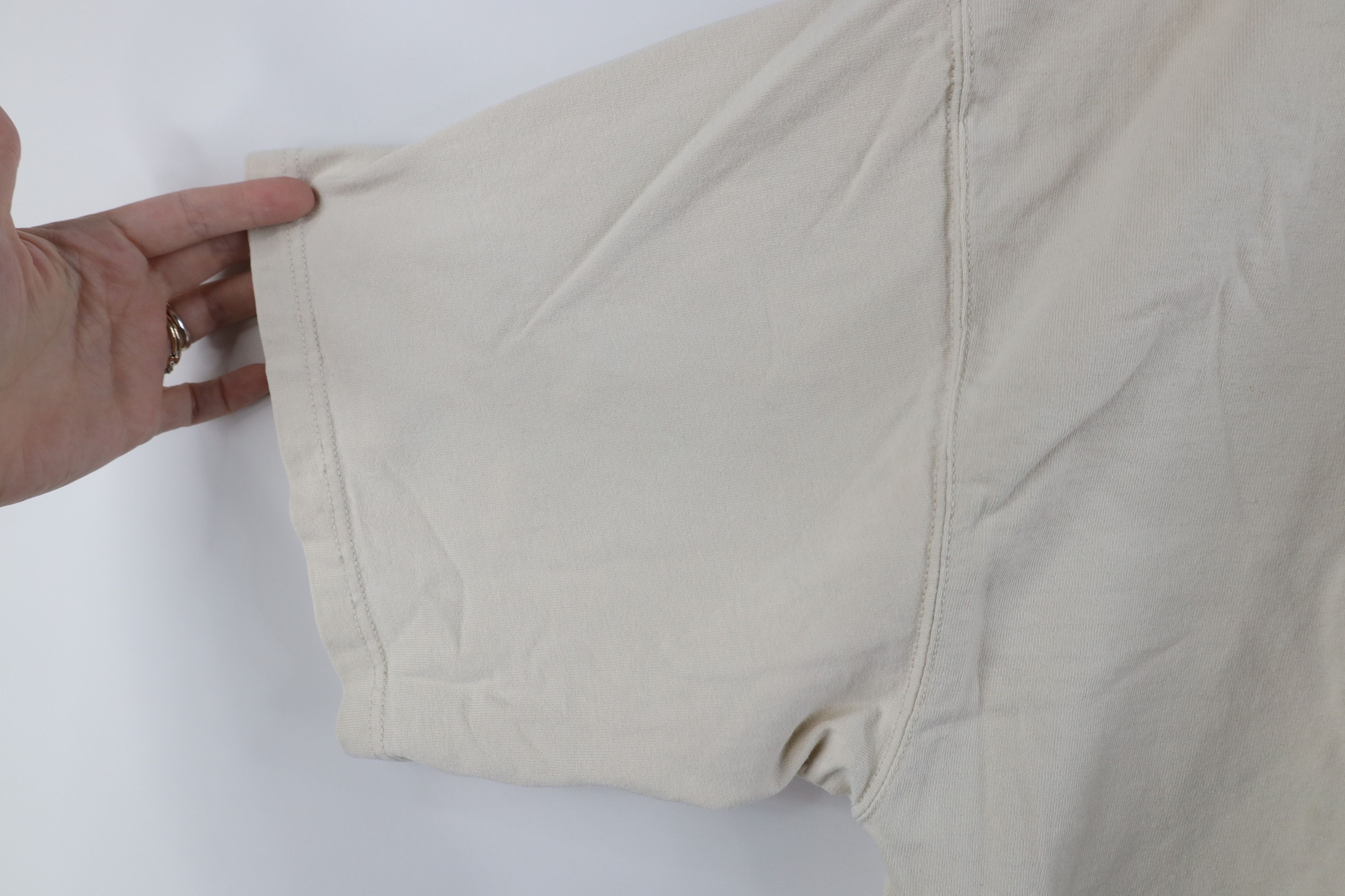 Vintage Vintage 90s Streetwear Heavyweight Cotton T-Shirt Beige USA Size US XL / EU 56 / 4 - 6 Thumbnail