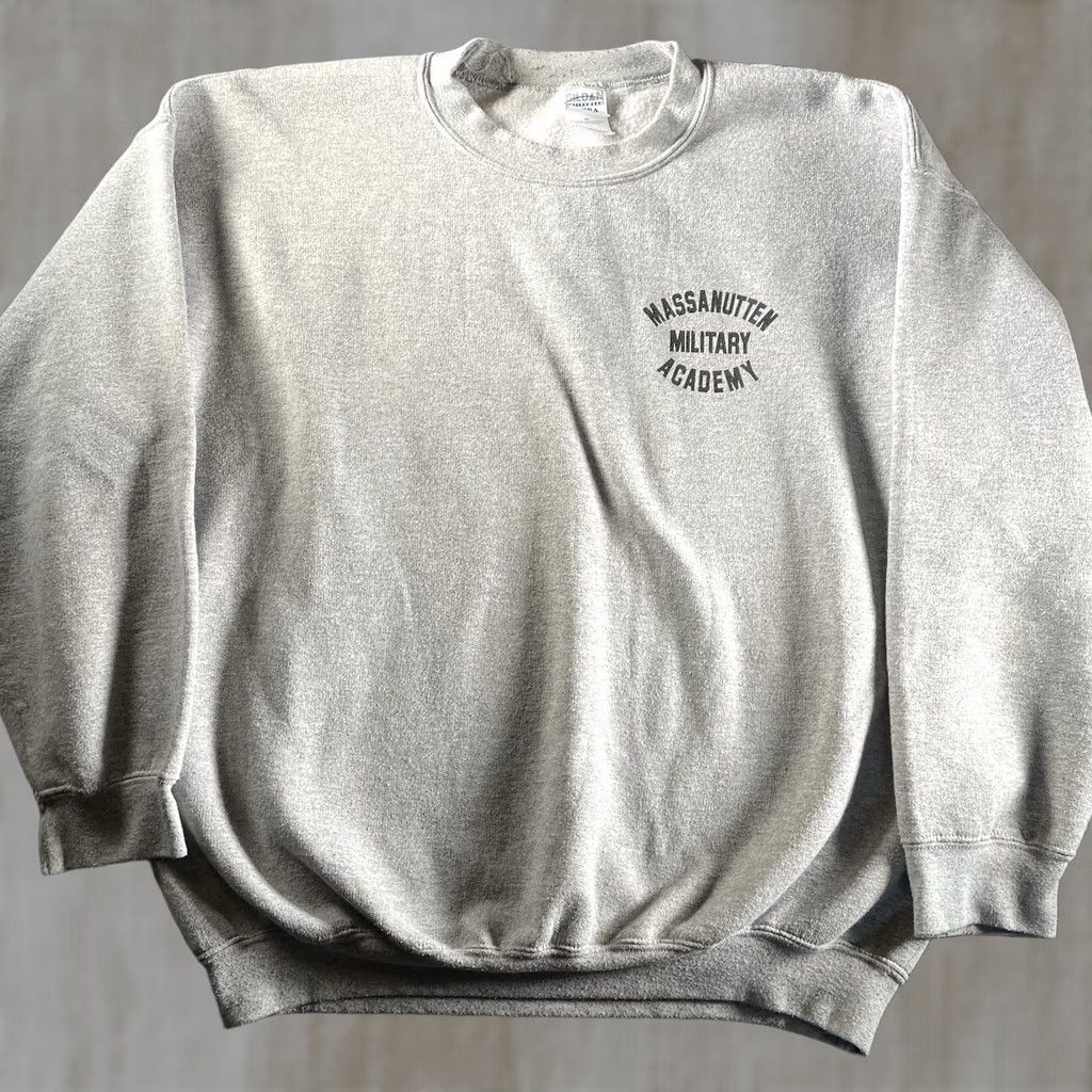 Gildan VINTAGE Massanutten Military Academy Sweatshirt Mens XL Gray Crewneck Gildan Size US XL / EU 56 / 4 - 1 Thumbnail