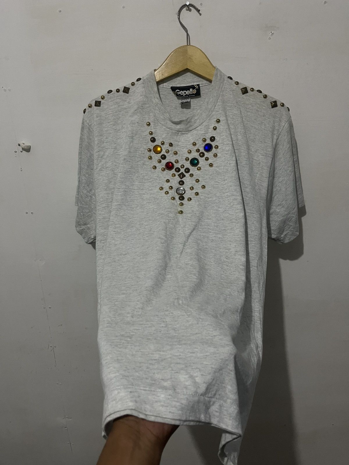 If Six Was Nine VINTAGE 90s GEPETTO Bejeweled Studded Tee Size US L / EU 52-54 / 3 - 10 Thumbnail