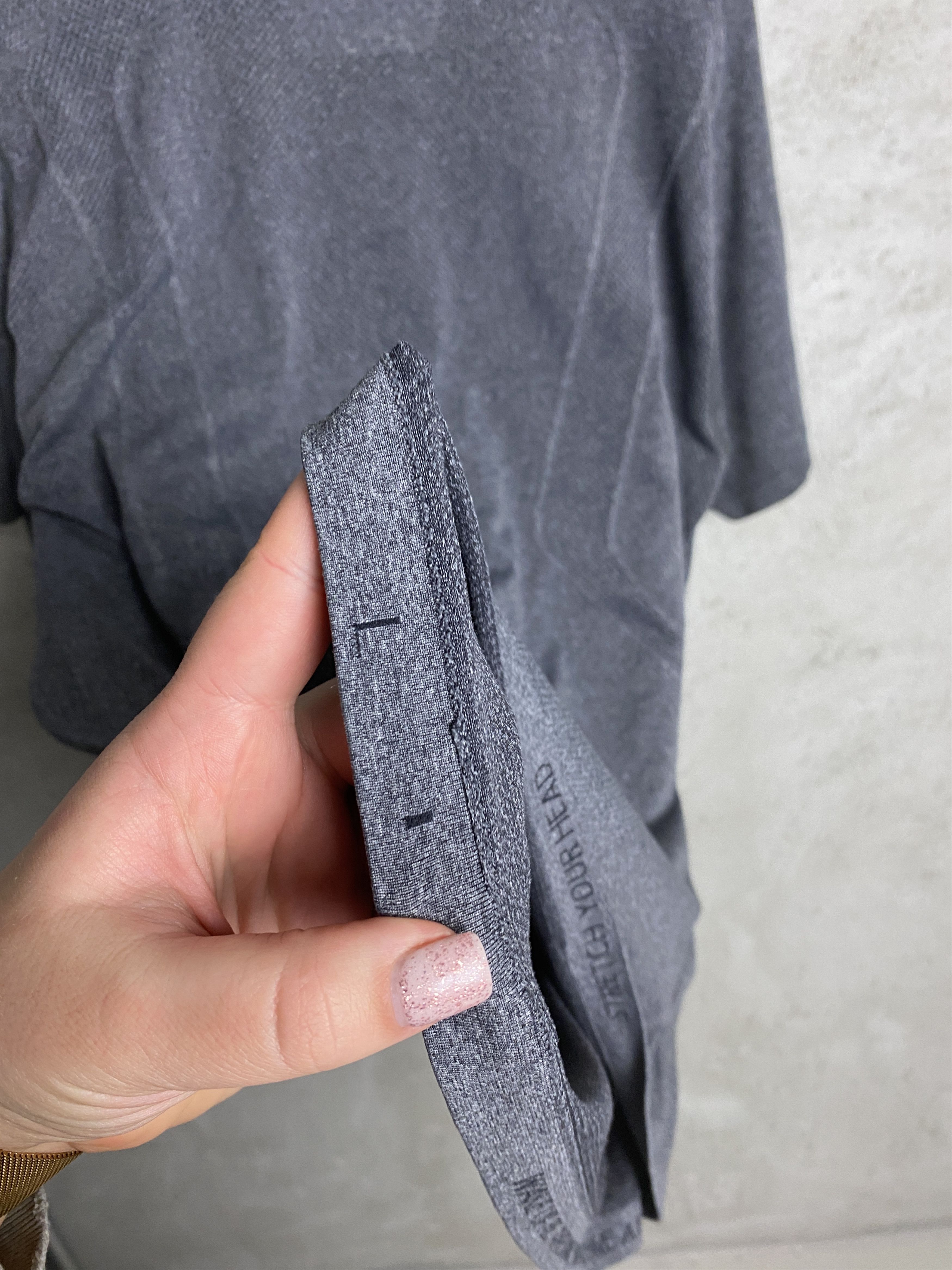 Lululemon Lululemon t-shirt tee gym sport running Size US L / EU 52-54 / 3 - 5 Thumbnail