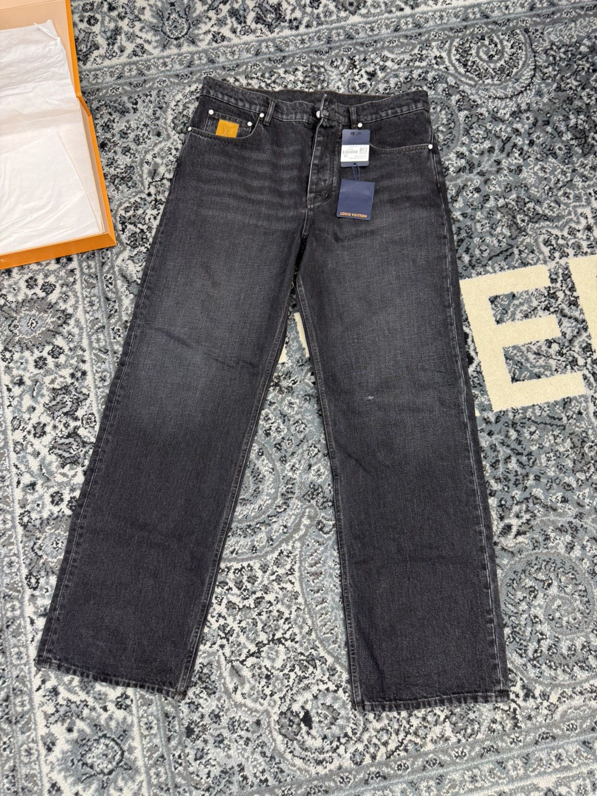 Louis Vuitton Louis Vuitton staples edition skate fit denim Size US 33 - 1 Thumbnail