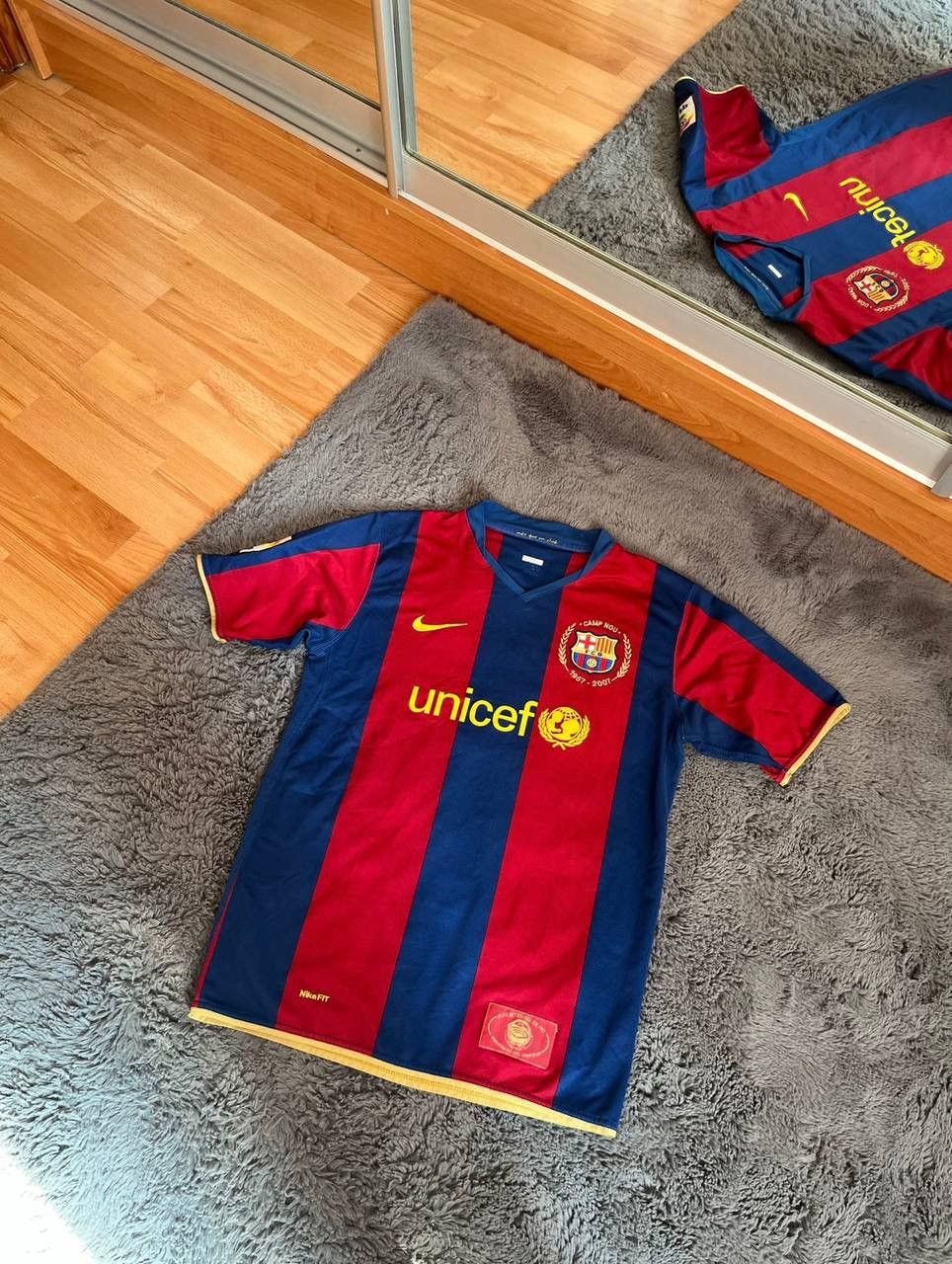 Nike Nike FC Barcelona 2007/08 Home Jersey — 50th Anniversary Size US S / EU 44-46 / 1 - 1 Thumbnail