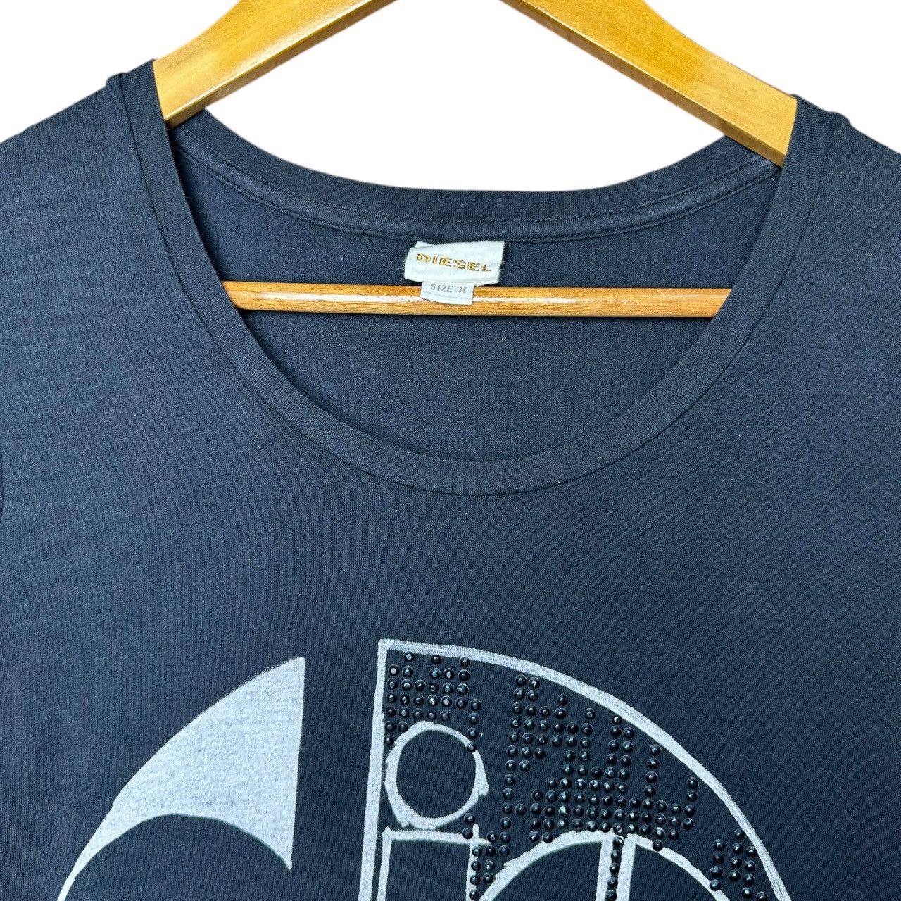 Diesel × Vintage 00s Diesel Cut-off Rhinestone T-shirt Y2K Size US M / EU 48-50 / 2 - 4 Thumbnail