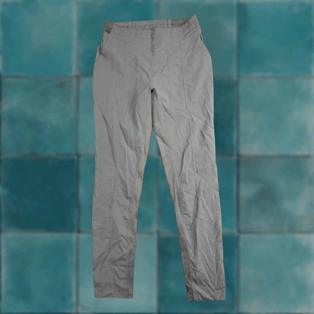 Vintage Indyeva Pants Womens XS Gray Lightweight Tapered Ankle Hiking Zip Pocket Stretch Size 26" / US 2 / IT 38 - 1 Thumbnail
