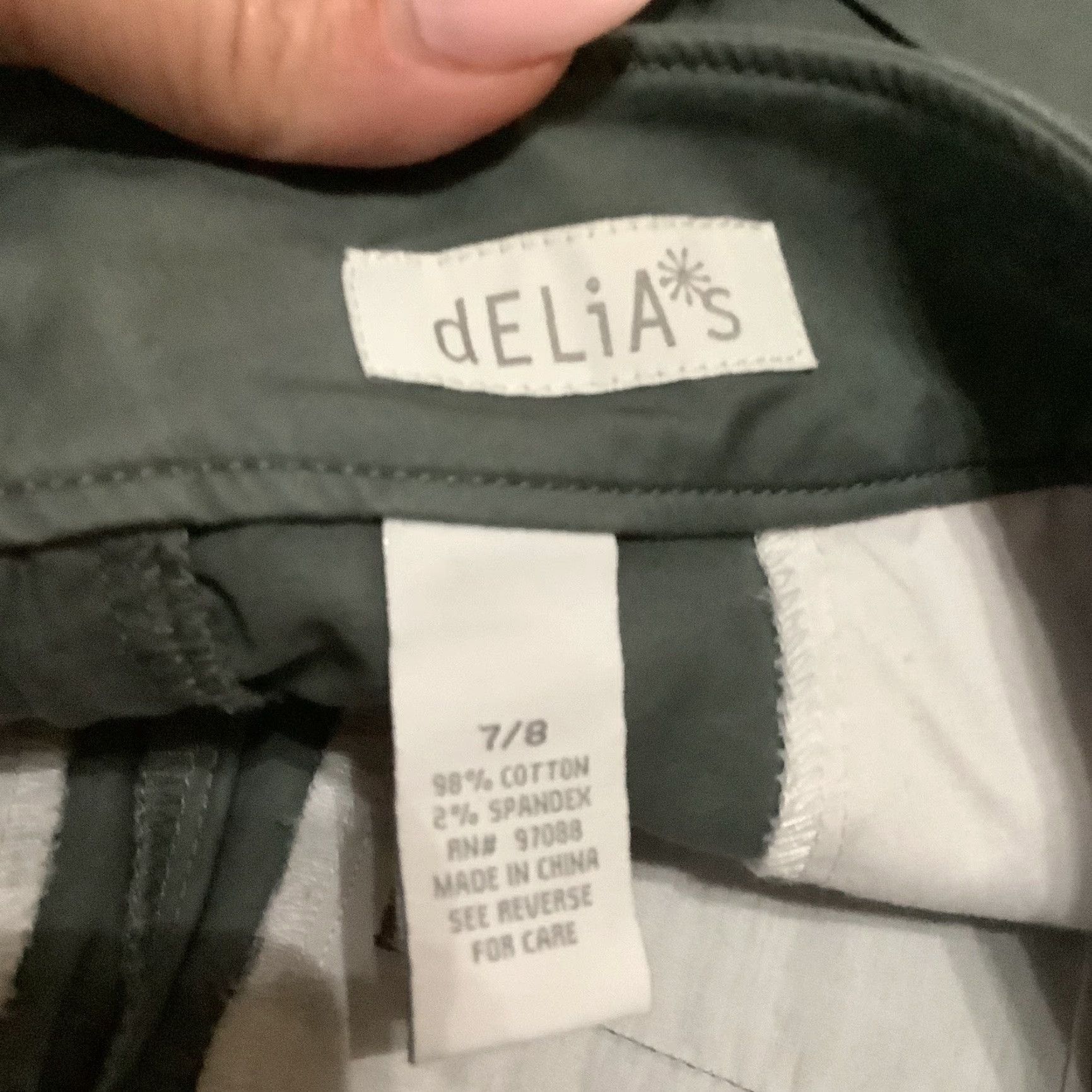 Vintage dELiA*s Y2K Jamie GRAY Stretch Cotton Cuffed Chino Short Mini Shorts 1/2 Women Regular 7/8 Gray Summer Size 28" / US 6 / IT 42 - 3 Thumbnail