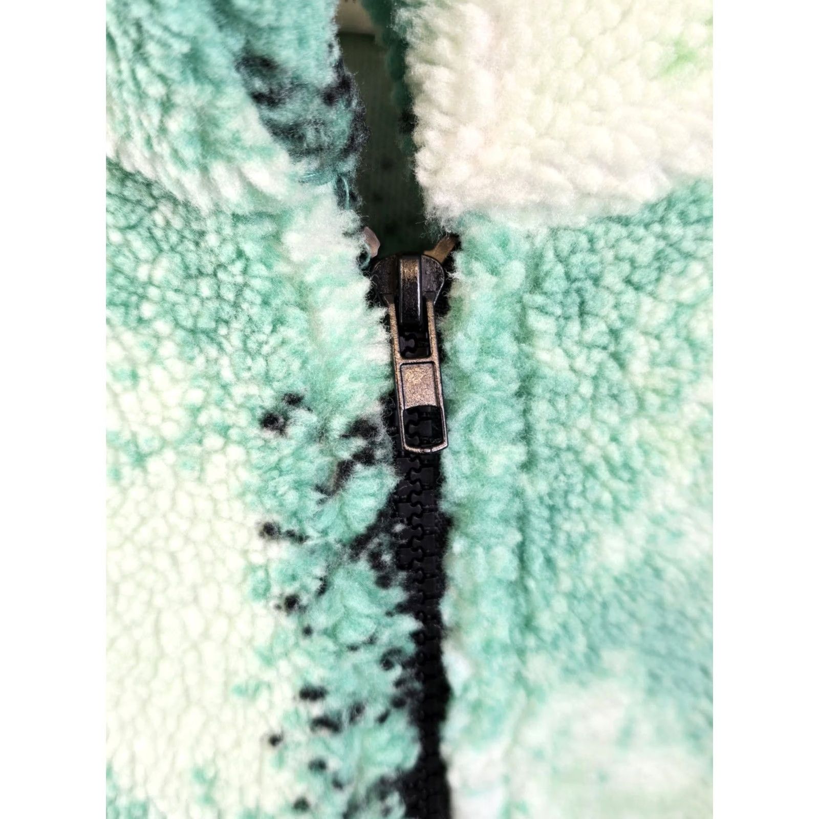 MNML mnml Green Splash Zip Up Jacket- Size L - Color Green/Black Mens Jacket Size US L / EU 52-54 / 3 - 6 Thumbnail