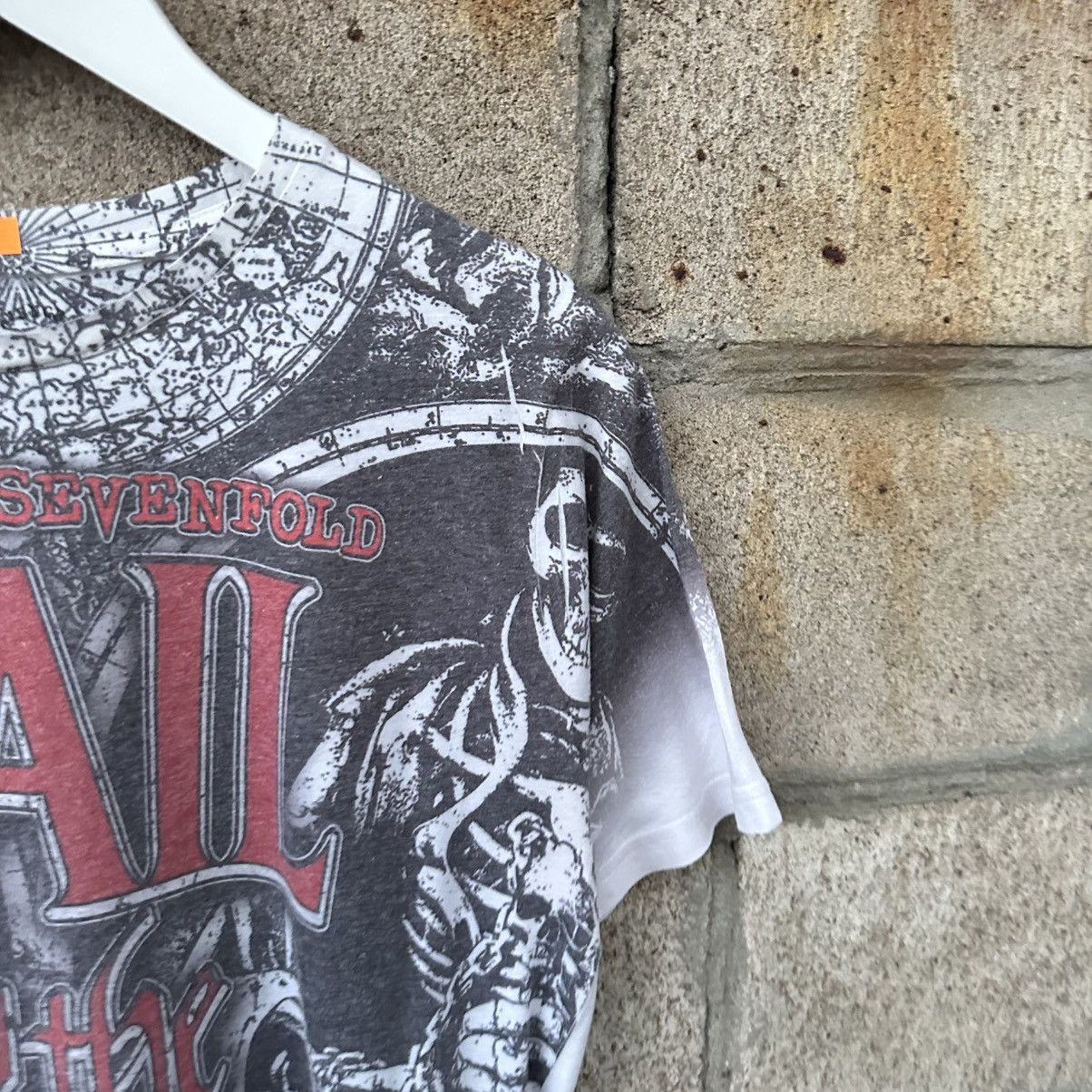 Band Tees VTG Adult Avenged Sevenfold Hall To The King T-shirts Band Size US S / EU 44-46 / 1 - 4 Thumbnail