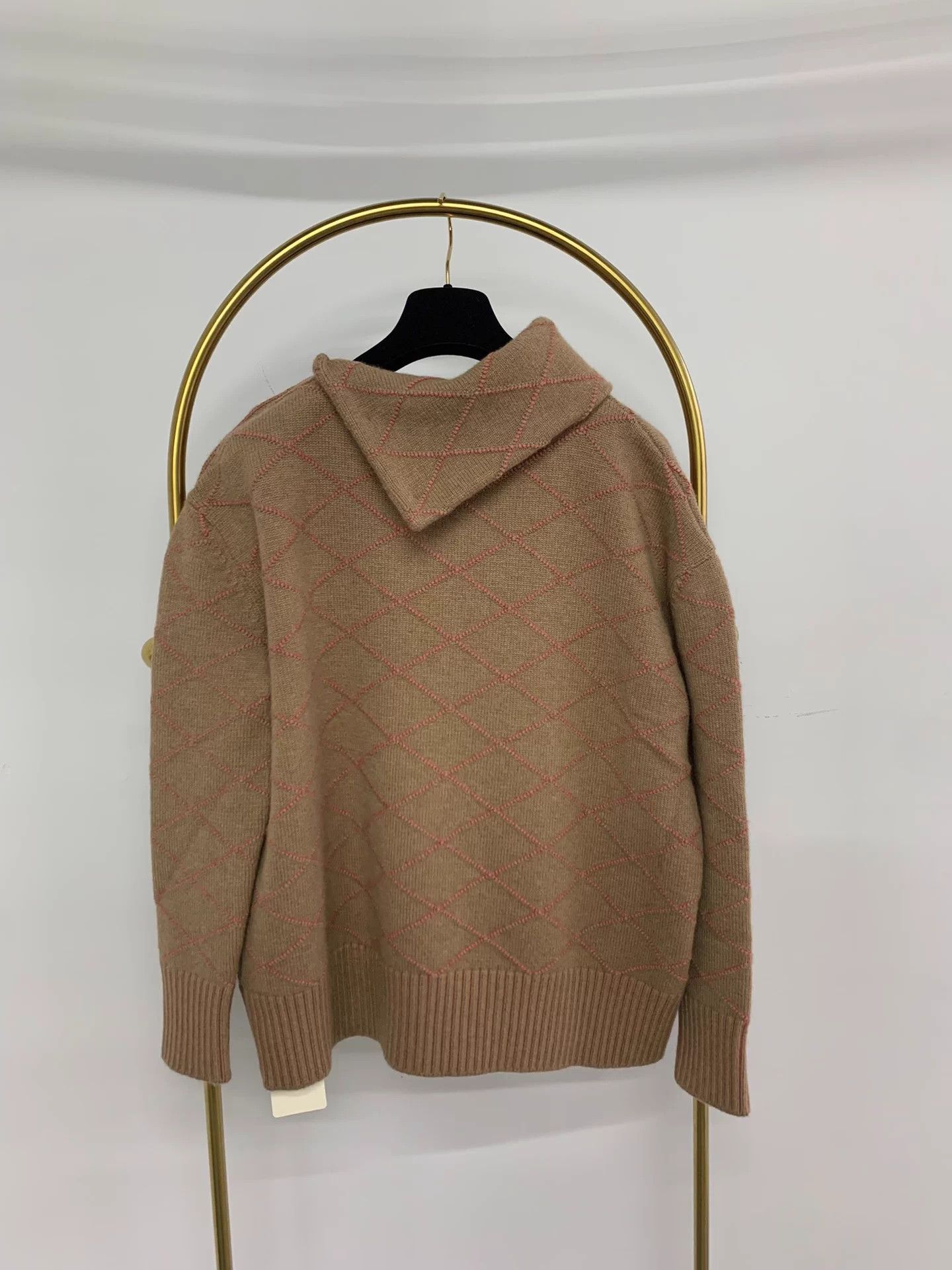 Hermes Hermes Khaki Quilted Cashmere New Sweater 34 Size XS / US 0-2 / IT 36-38 - 3 Thumbnail