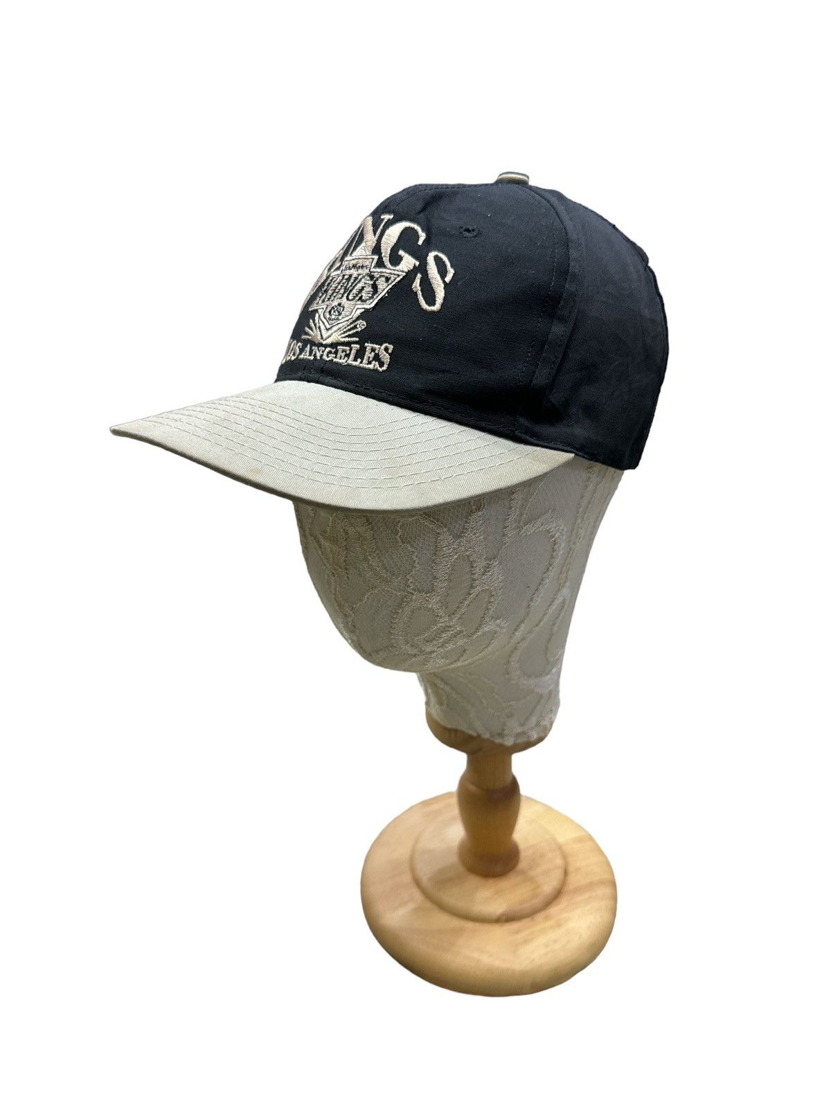 NHL VINTAGE AJD LOS ANGELES KINGS SNAPBACK HAT CAP Size ONE SIZE - 2 Thumbnail