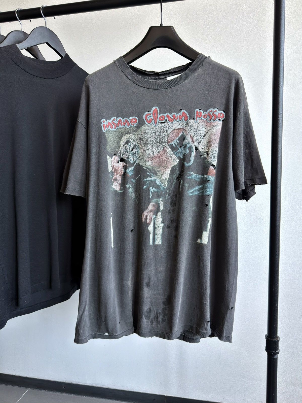 Band Tees Vintage 90s Thrashed Insane Clown Posse Faded Erd Band Tee Size US XL / EU 56 / 4 - 2 Thumbnail