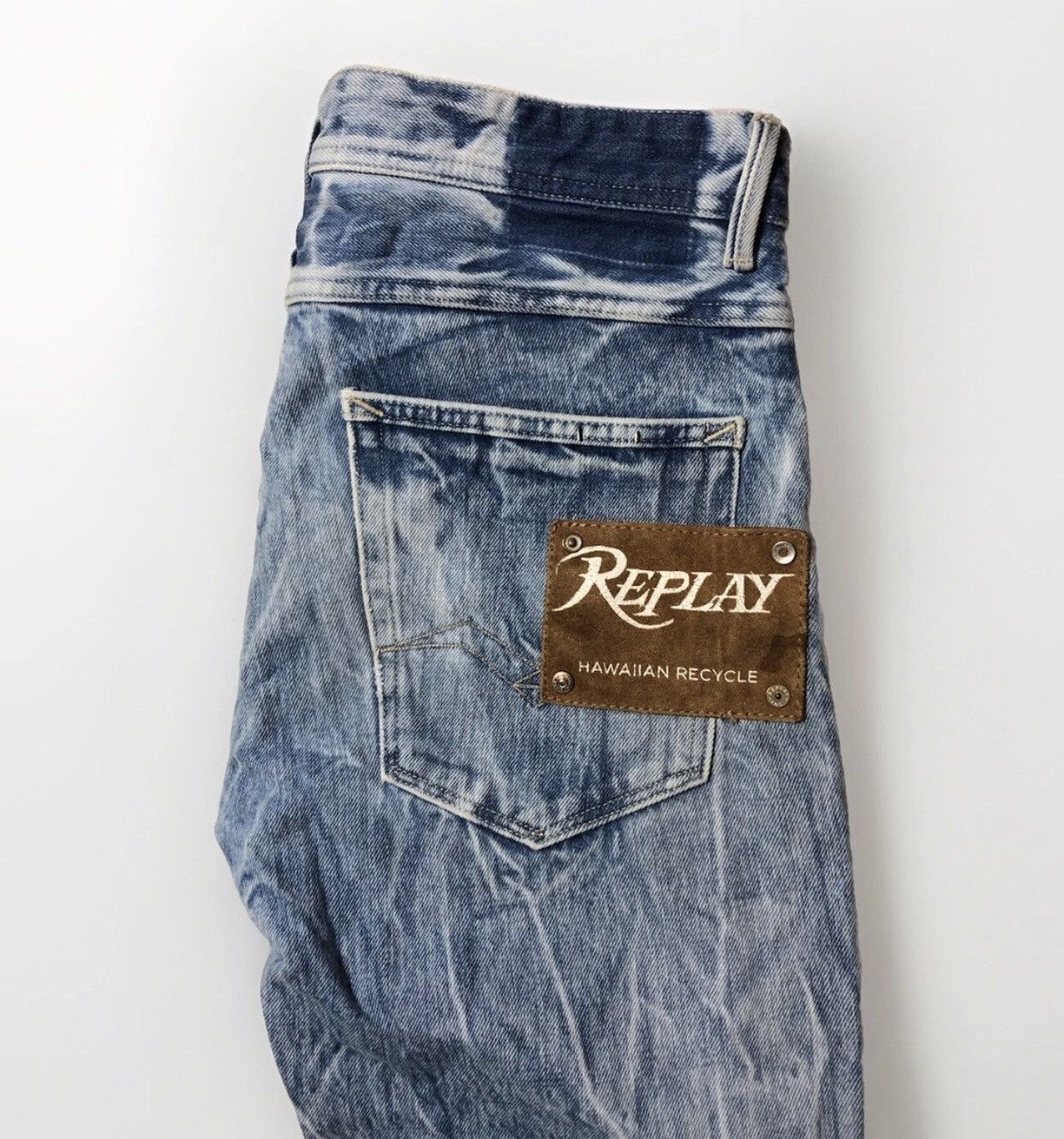 Replay Replay Hawaiian Recycle Jeans W32 L34 Distressed Light Wash Size US 32 / EU 48 - 1 Thumbnail
