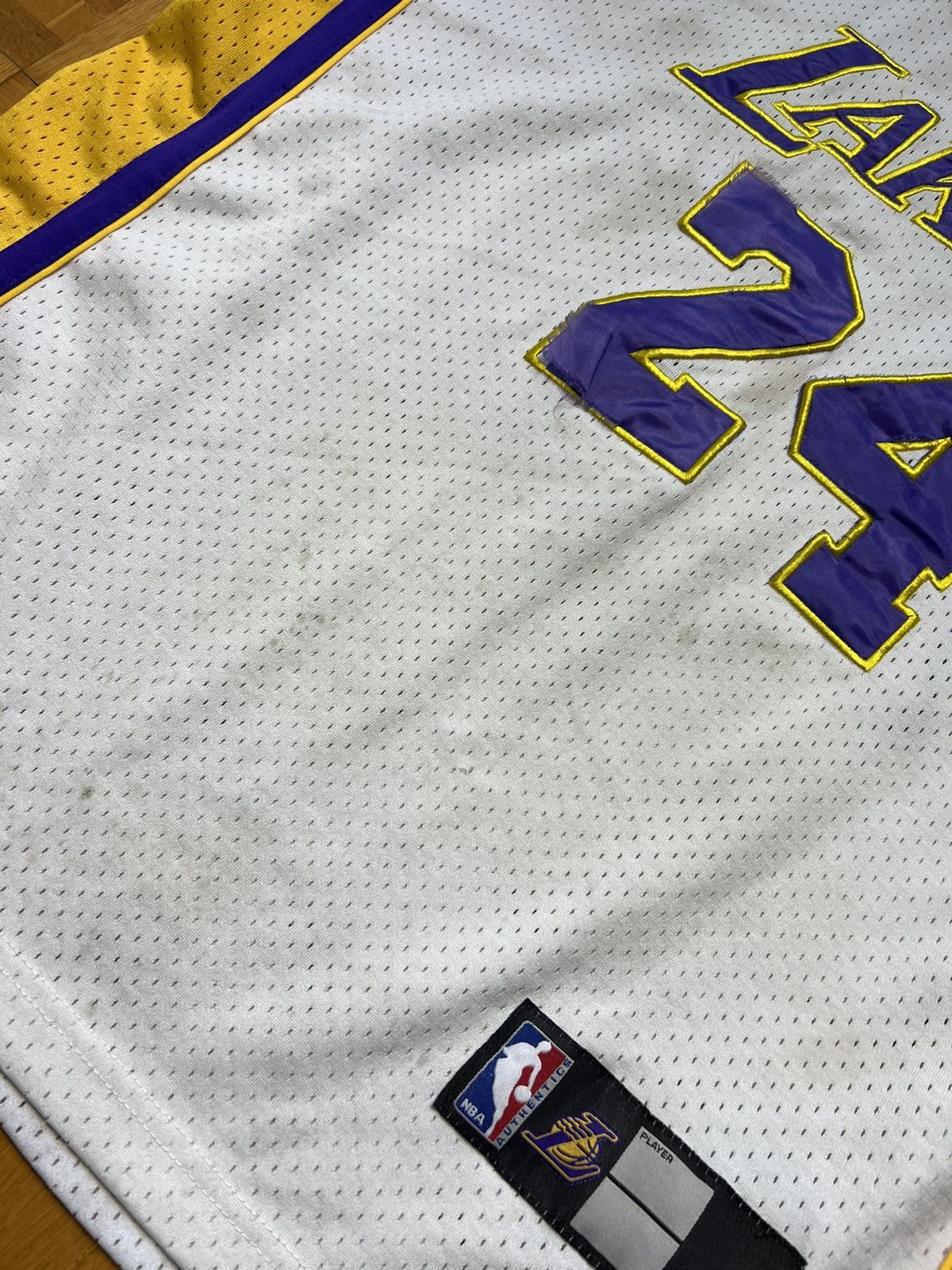 NBA × Vintage Jersey NBA Lakers 24 Kobe Bryant vintage Size US L / EU 52-54 / 3 - 6 Thumbnail