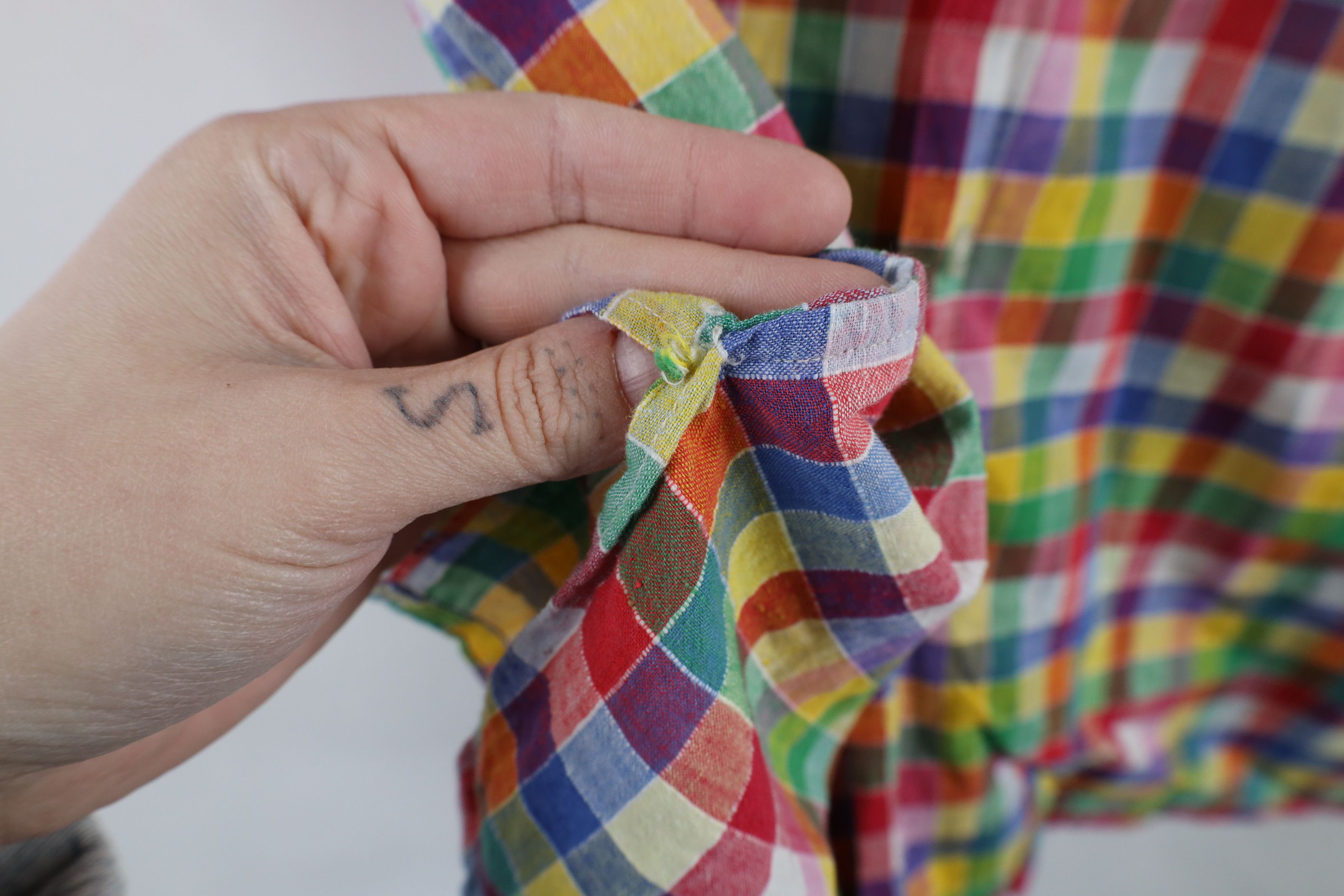 Vintage Vintage 60s 70s Streetwear Checkered Linen Button Shirt Size US L / EU 52-54 / 3 - 7 Thumbnail