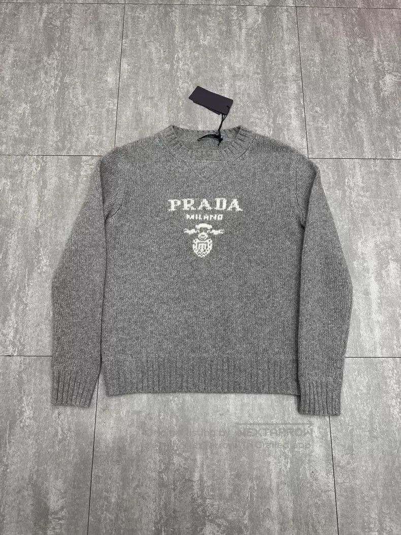 Prada Prada Gray cashmere blend long-sleeved pullover sweater Size XXS / US 00 / IT 34 - 1 Thumbnail