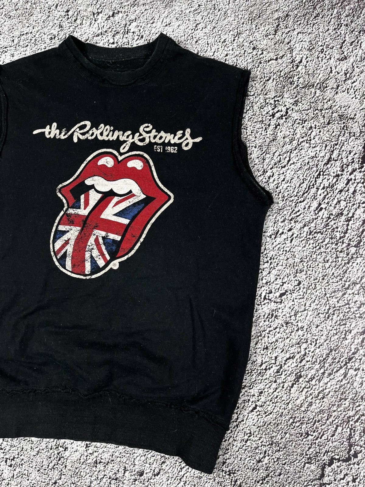 Band Tees Vintage Y2K The Rolling Stones logo sleeveless sweatshirt Size US M / EU 48-50 / 2 - 3 Thumbnail