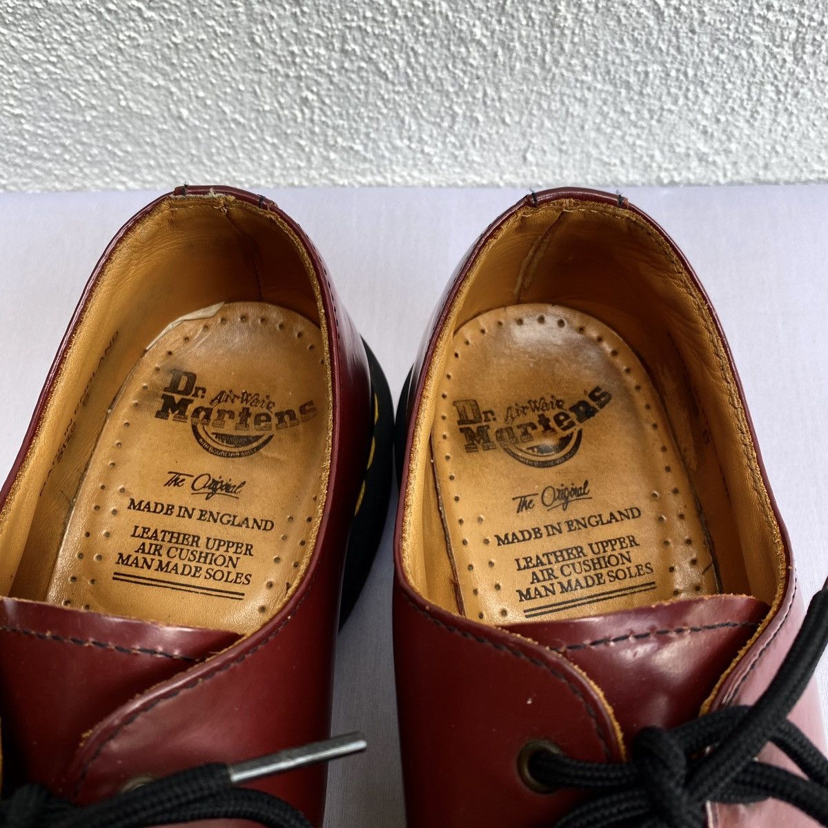 Other DR.MARTENS '1461' Low-Cut 3-Eyelet Cherry Red ENGLAND Size US 9 / EU 42 - 9 Thumbnail