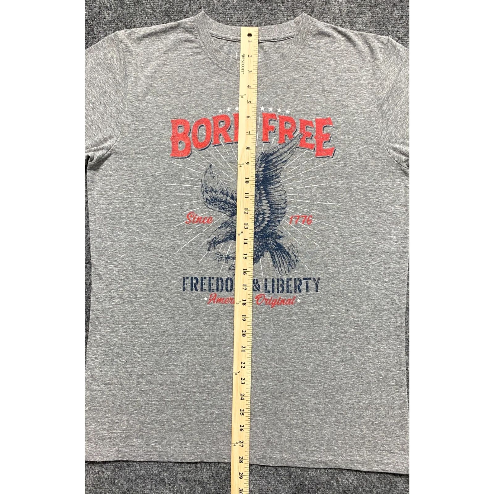 Born Born Free Men's T-Shirt Large Gray Graphic USA American Logo Home of the Brave Shirt Men L Gray Graphic Logo USA Everyday Wear Size US L / EU 52-54 / 3 - 3 Thumbnail