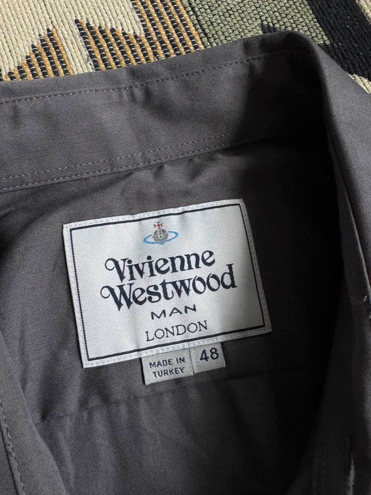 Vivienne Westwood Rare❗️Vivienne Westwood Gray Logo Button Up Shirt Size US M / EU 48-50 / 2 - 10 Thumbnail