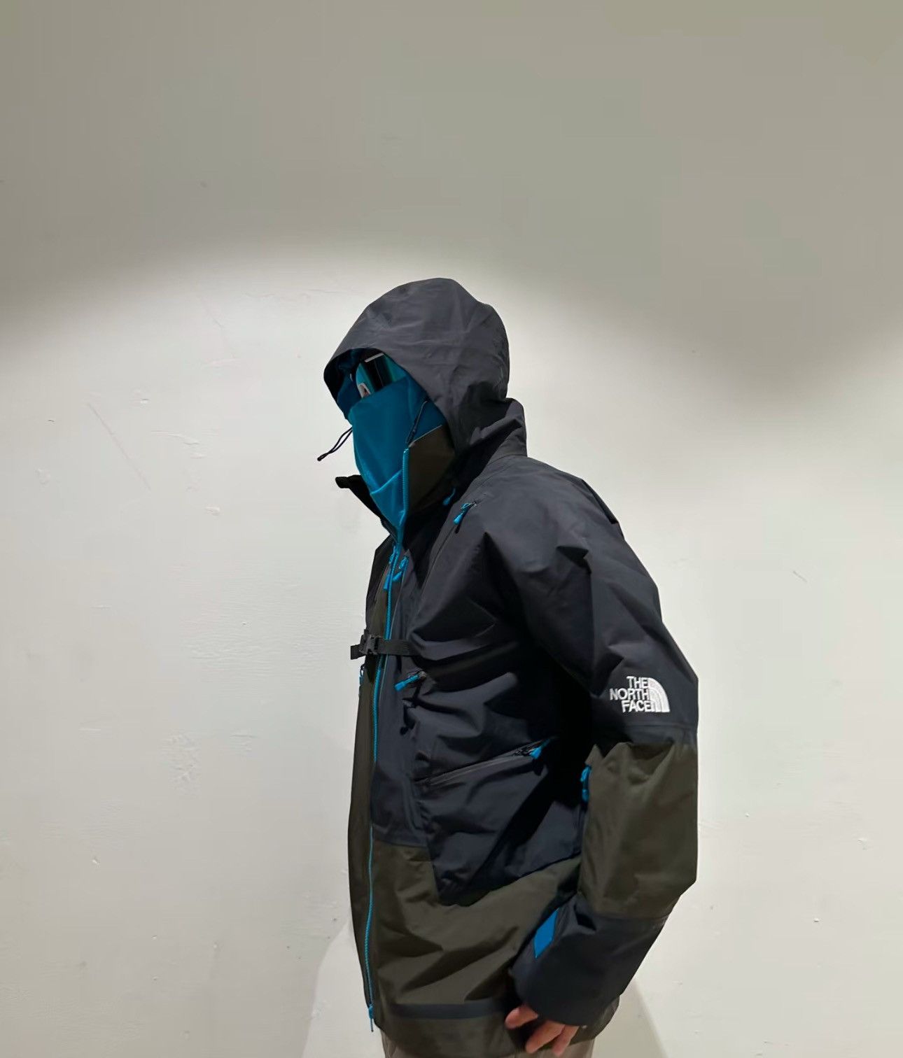 Kazuki Kuraishi × The North Face Urban Exploration KAZUKI SNOW HARDSHELL GORE-TEX® 3L JACKET Size US M / EU 48-50 / 2 - 6 Thumbnail