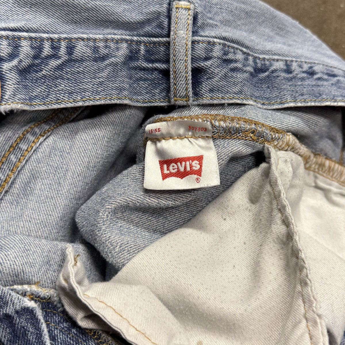 Levi's Levi’s 501 XX Vintage Button Fly Jeans Light Wash Size US 31 - 6 Thumbnail