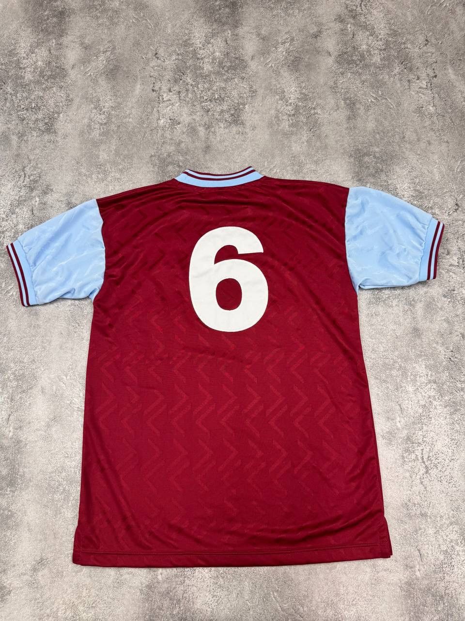 Other Score Draw West Ham United 1994 95 Retro Football Jersey Size US M / EU 48-50 / 2 - 7 Thumbnail