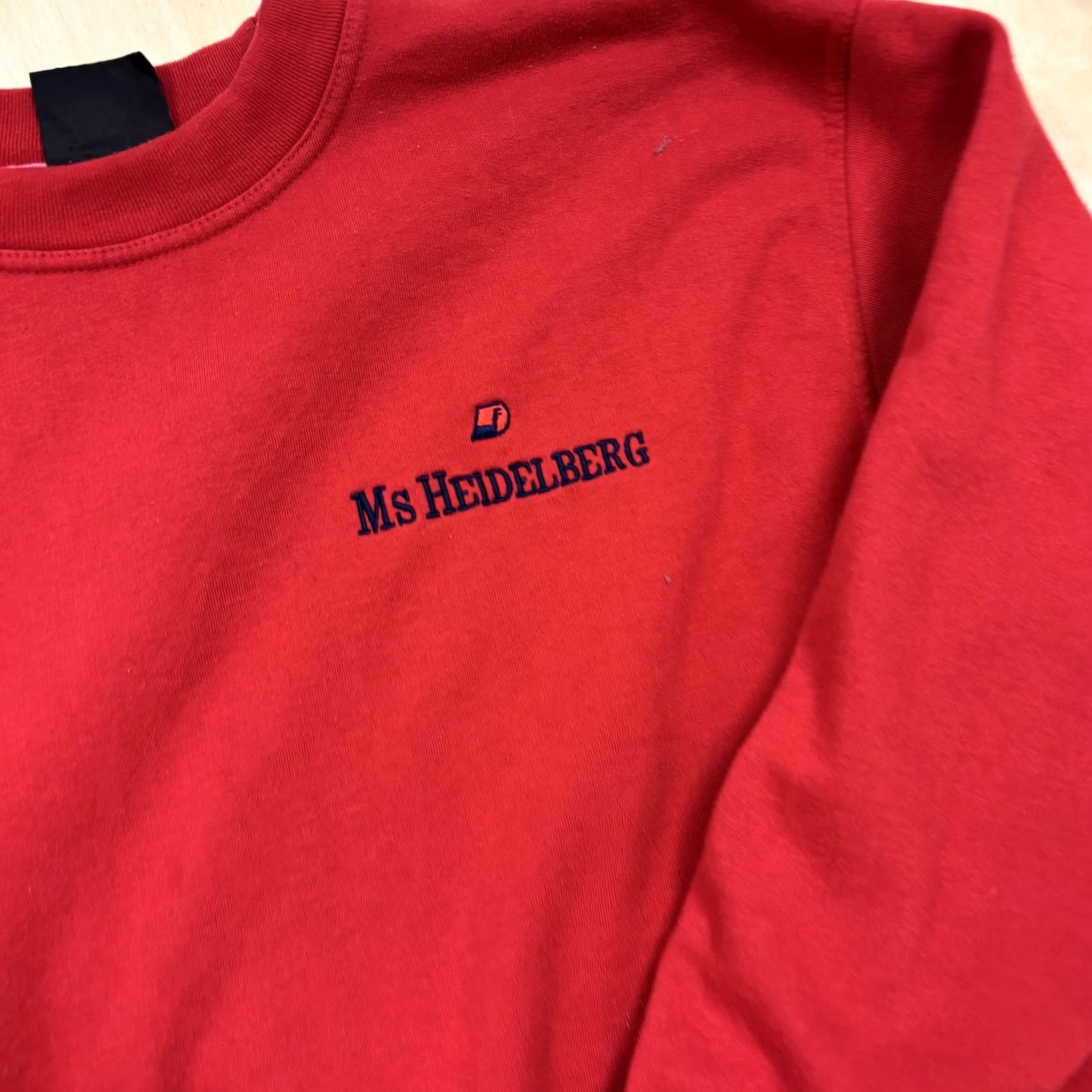 Vintage Basic Wear Sweatshirt Women's L Red Fleece Crewneck Pullover Embroidered Logo MS Heidelberg Vintage? Size L / US 10 / IT 46 - 2 Thumbnail