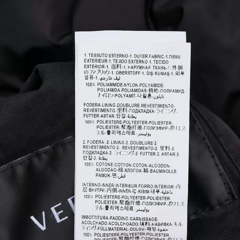 Versace Versace Men wear padded jackets on both sides Size US S / EU 44-46 / 1 - 7 Thumbnail