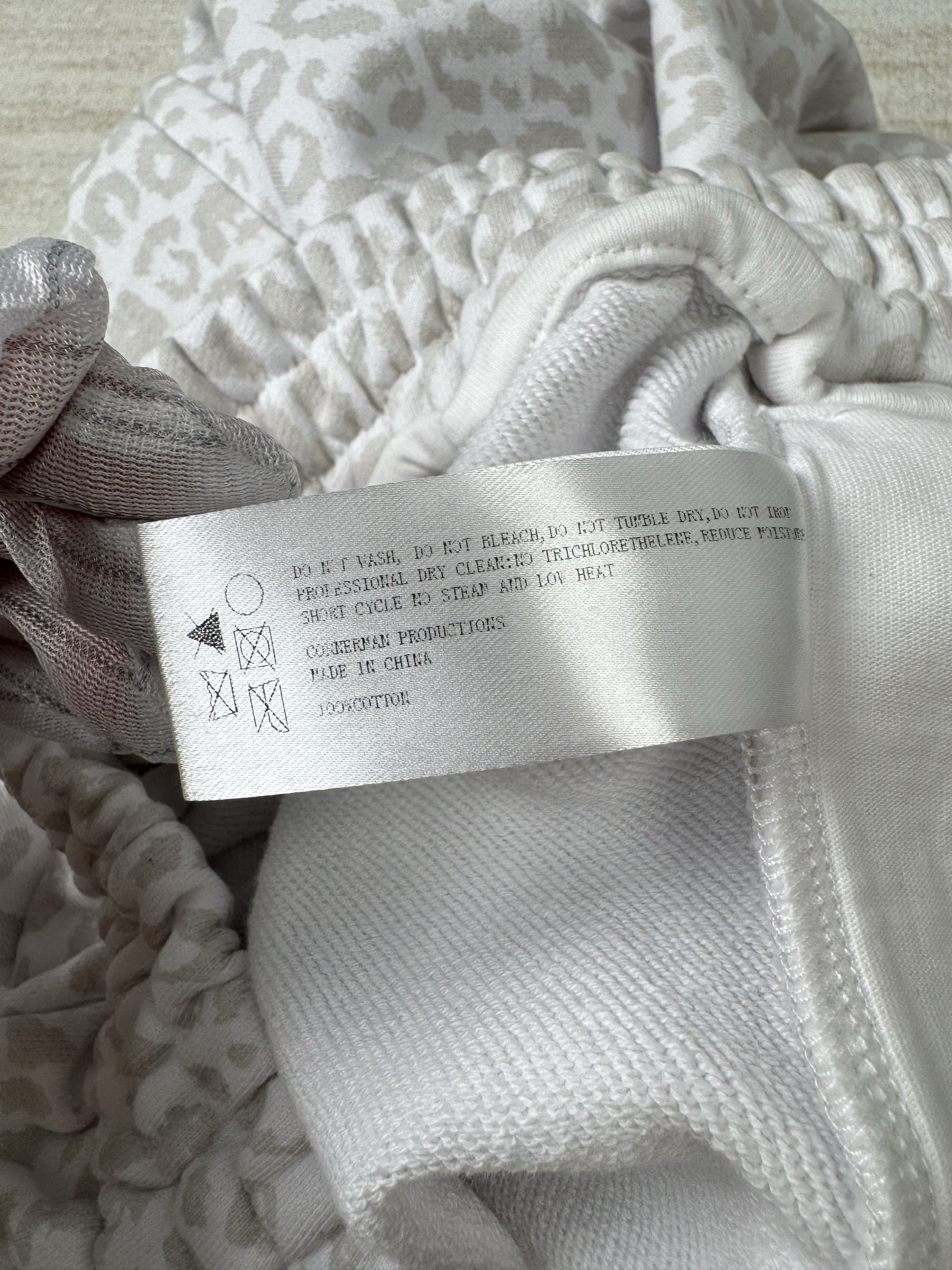 Stampd UNWORN* Faded Leopard Print Joggers Gothic Font SIZE L Size US 34 / EU 50 - 9 Thumbnail