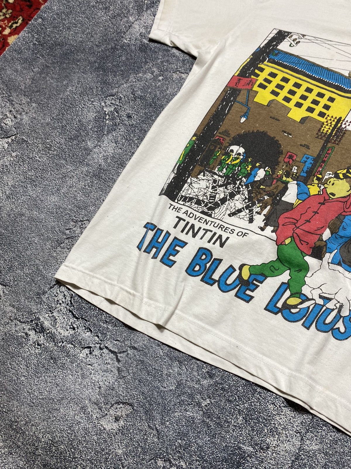 Cartoon Network × Vintage Vintage 90’s TinTin Adventures THE BLUE LOUIS Tshirt Size US M / EU 48-50 / 2 - 8 Thumbnail