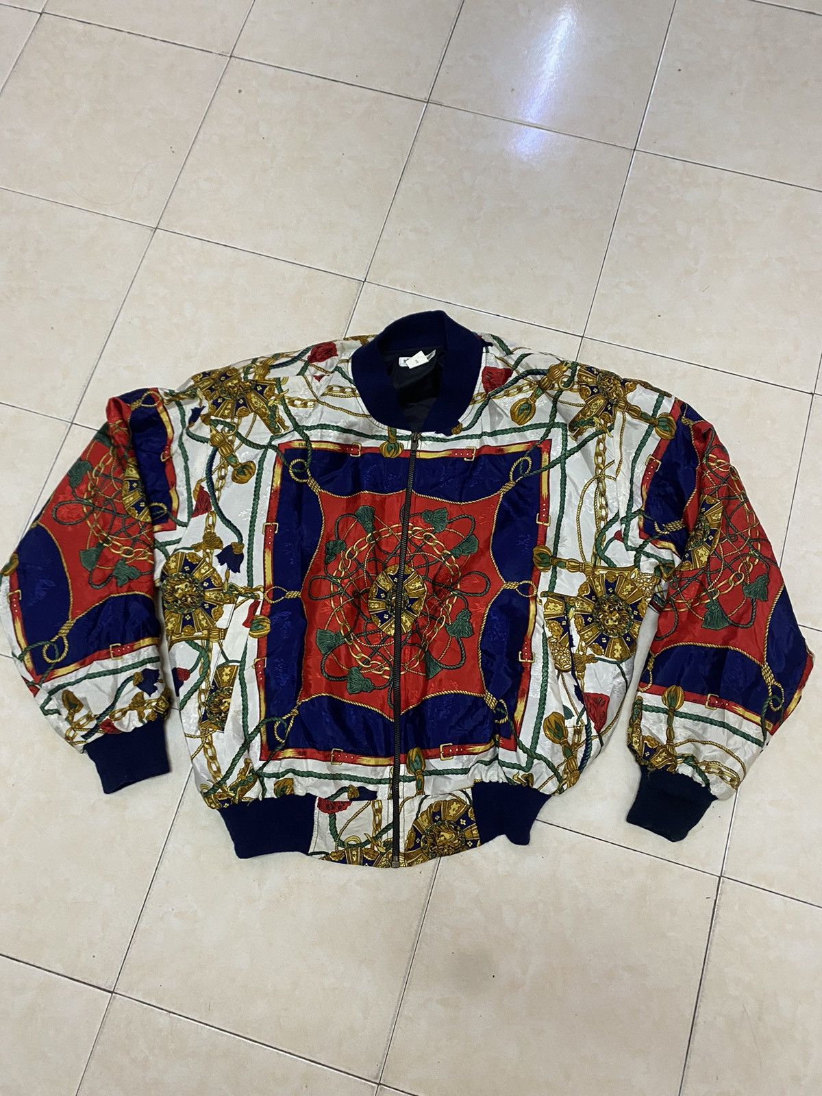 Vintage VINTAGE 80s SILKWORMS BOMBERS JACKETS CHAINS FULL PRINTS Size ONE SIZE - 1 Thumbnail
