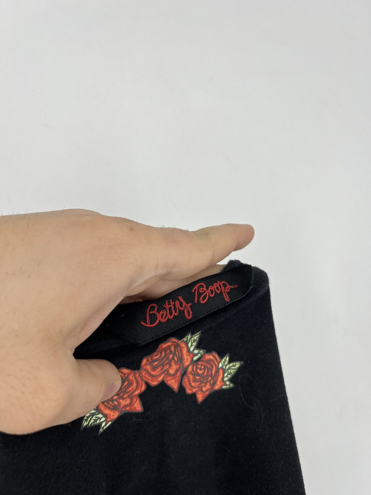 Vintage Vintage Y2K Betty Boop 2000’s Fairy Graphic Print Tshirt Size M / US 6-8 / IT 42-44 - 6 Thumbnail
